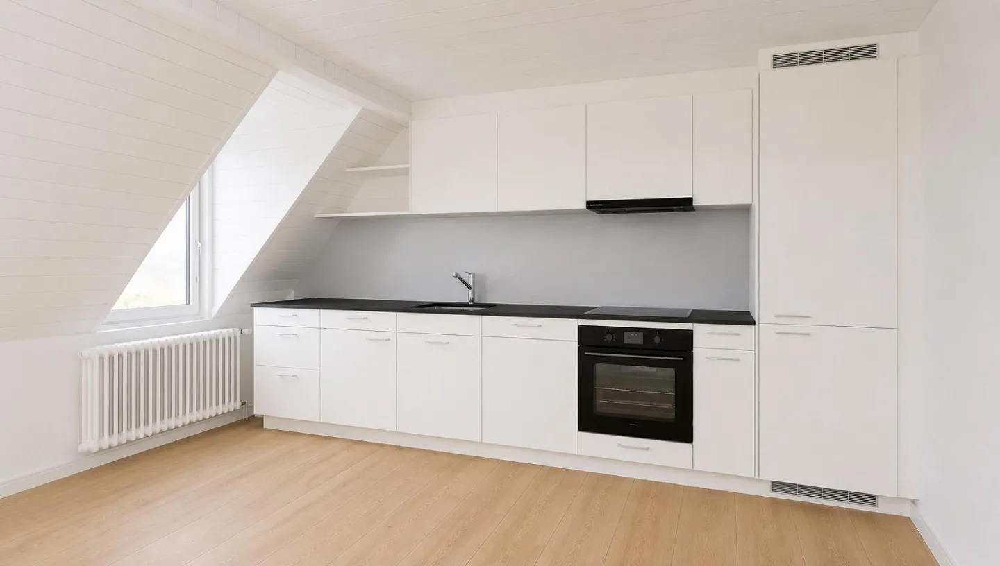 Charmante Dachwohnung im Stadtzentrum - Foto 2 von 6