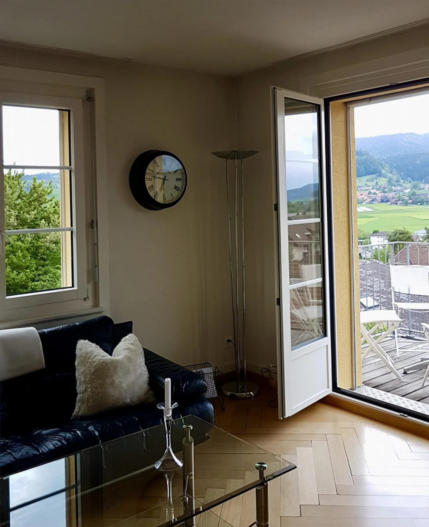 Appartamento 3 camere con vista sulle montagne - Foto 3 di 6