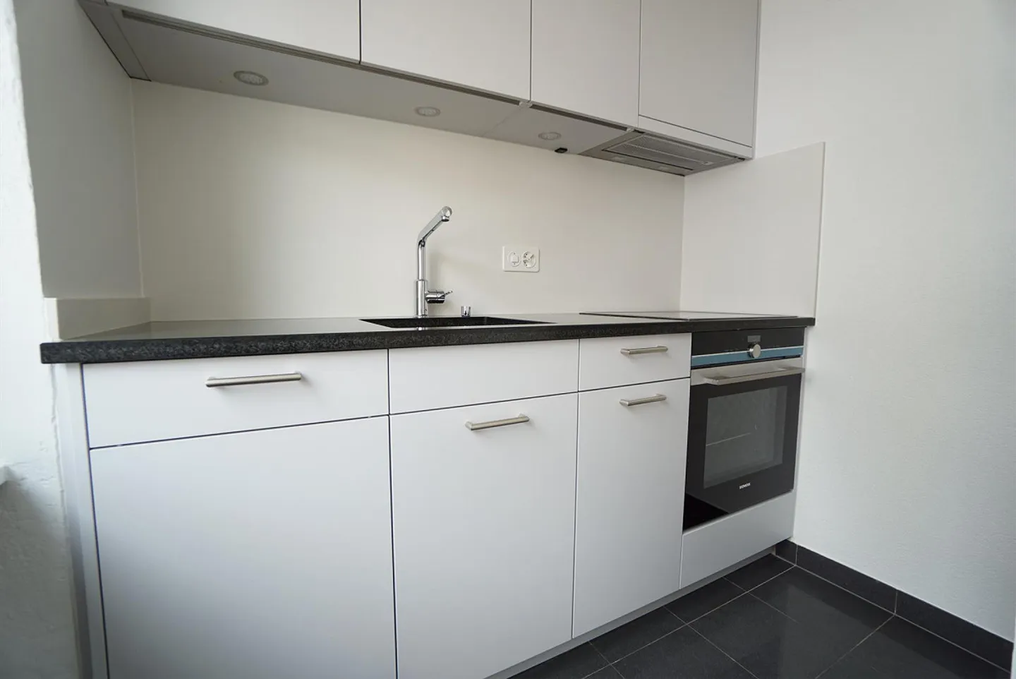 Modern Living in Basel - Photo 3 of 5