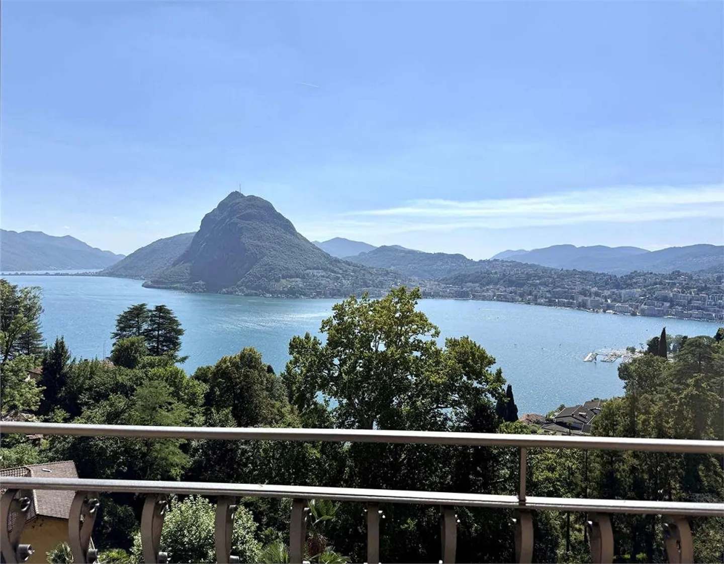 Appartement de 5,5 pièces avec vue sur le lac et piscine à Lugano Ruvigliana - Photo 12 sur 12