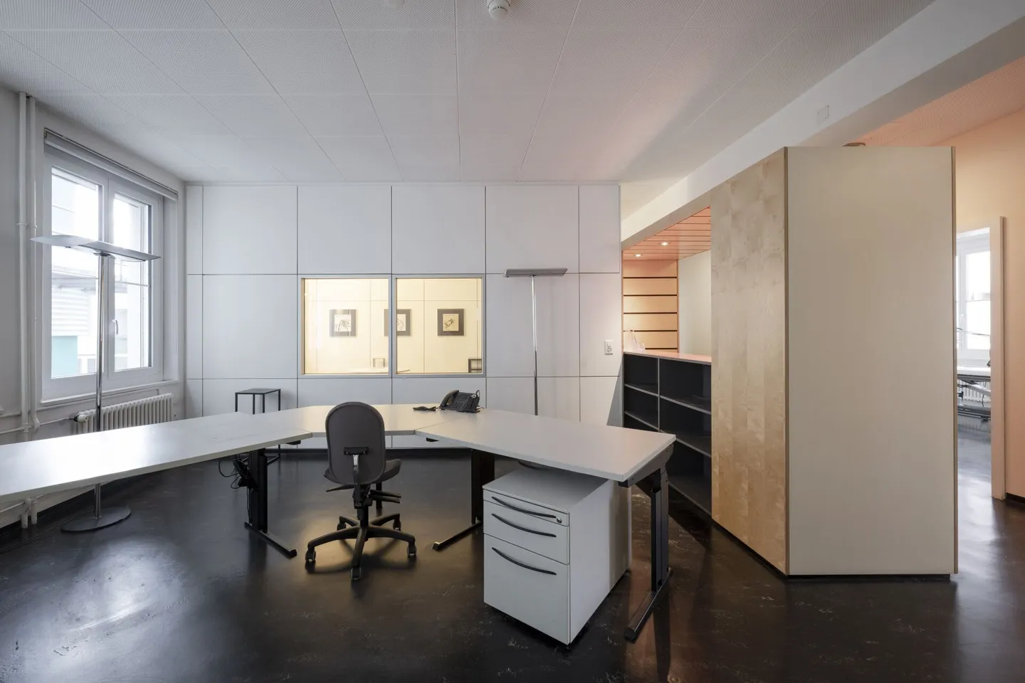 Ready-to-move-in practice with 7 treatment rooms next to Hirslanden Clinic Aarau - Photo 6 of 10