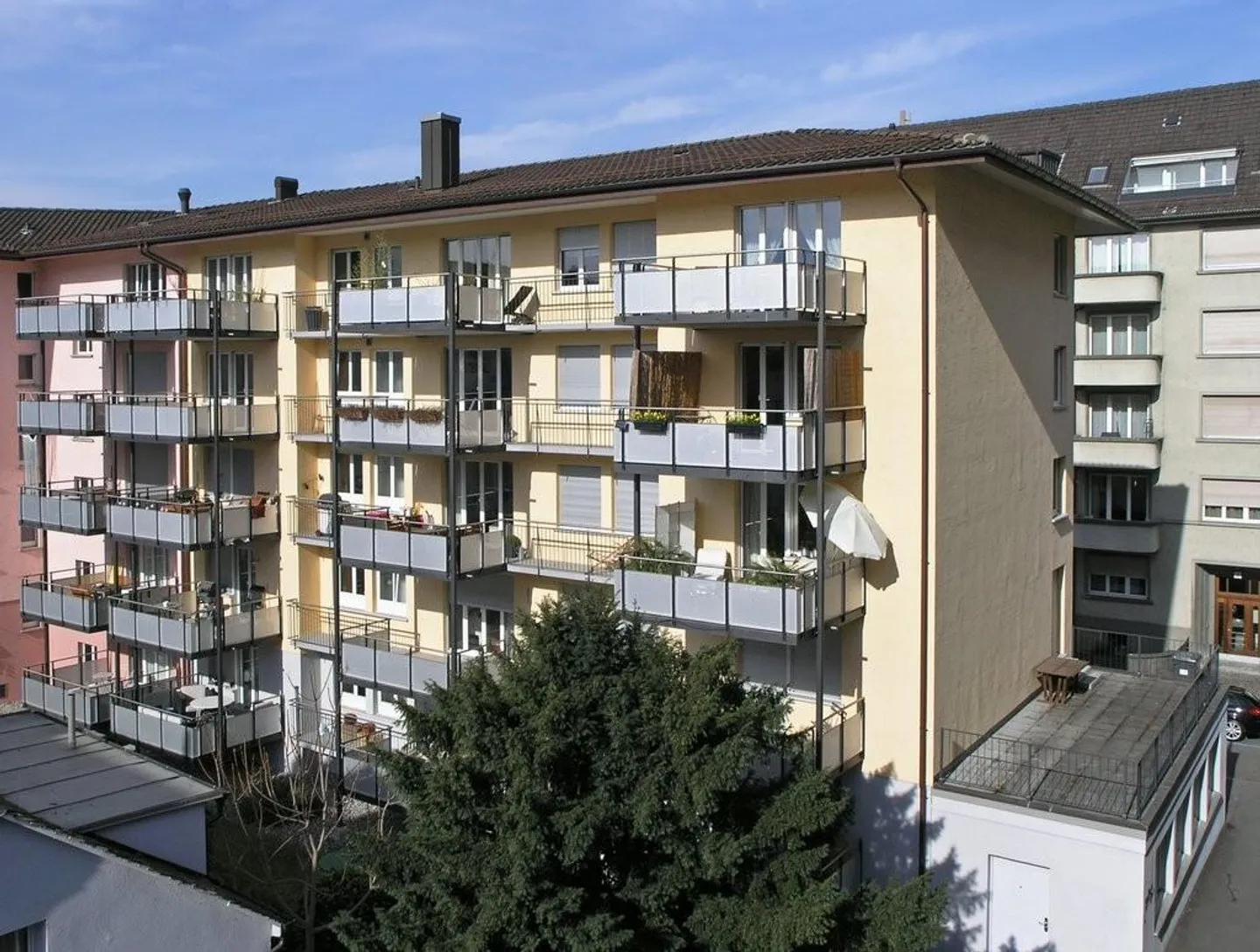 Nel cuore del quartiere Seefeld di Zurigo, Distretto 8 - Foto 1 di 7