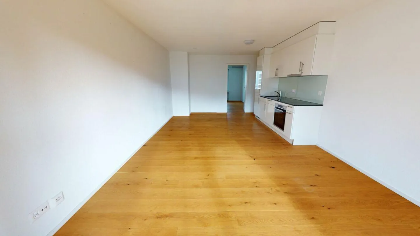 APPARTAMENTO MODERNO in una posizione centrale - Foto 3 di 7