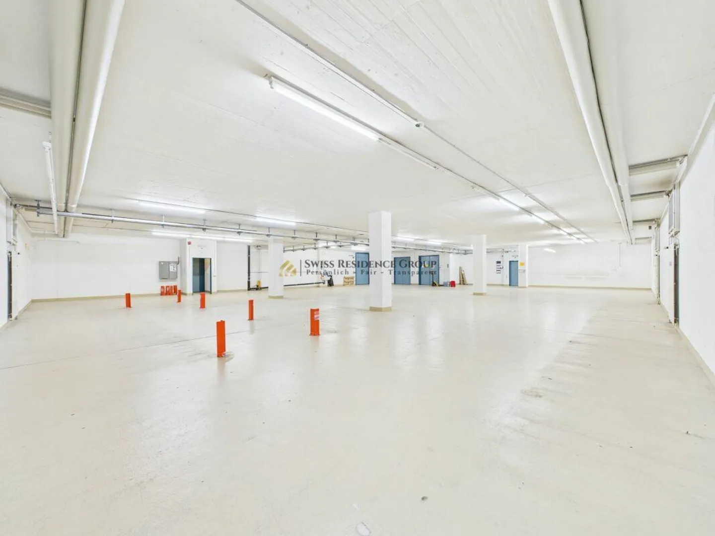 Spacious storage space in a central location in Winterthur - Photo 4 of 21