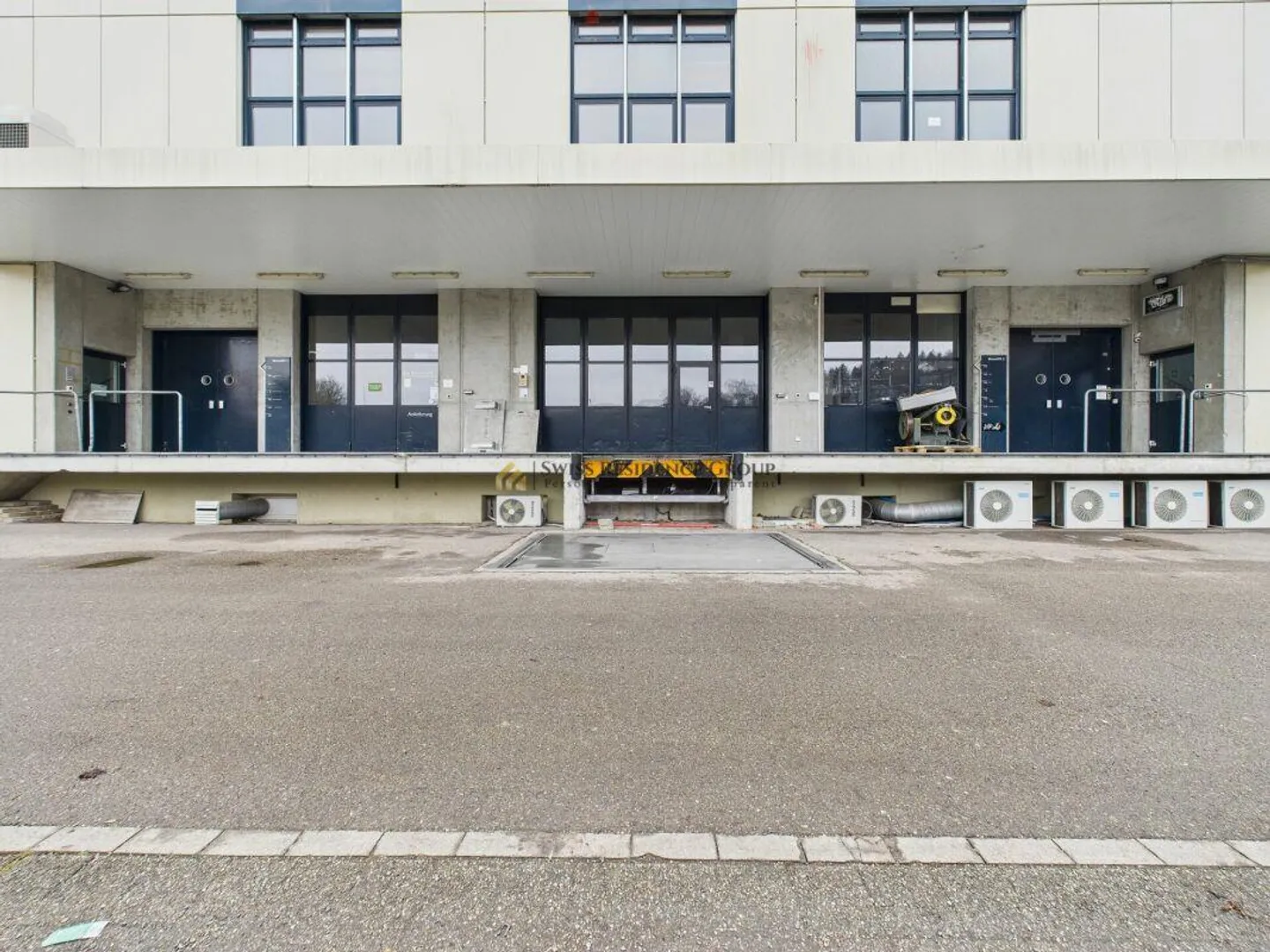 Spacious storage space in a central location in Winterthur - Photo 17 of 21