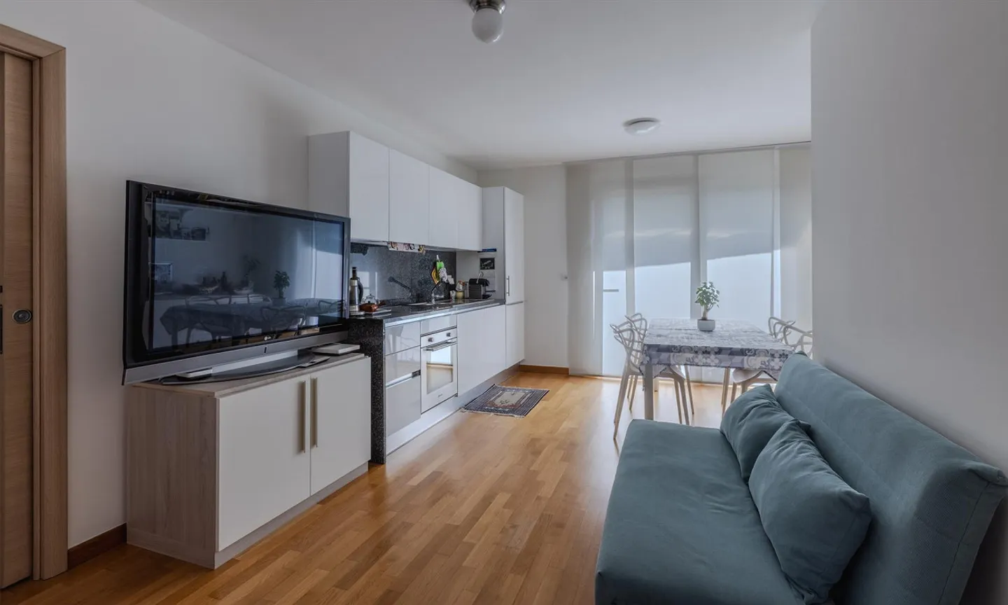 Appartamento elegante 2.5 locali - Foto 3 di 9