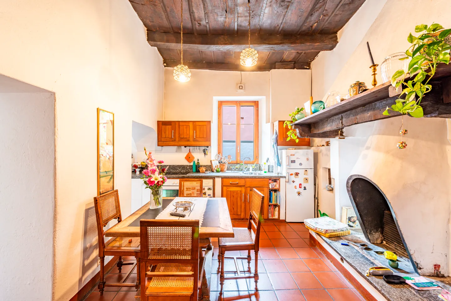 Casa nel nucleo "Antica Torre" con giardino separato - Foto 3 di 19