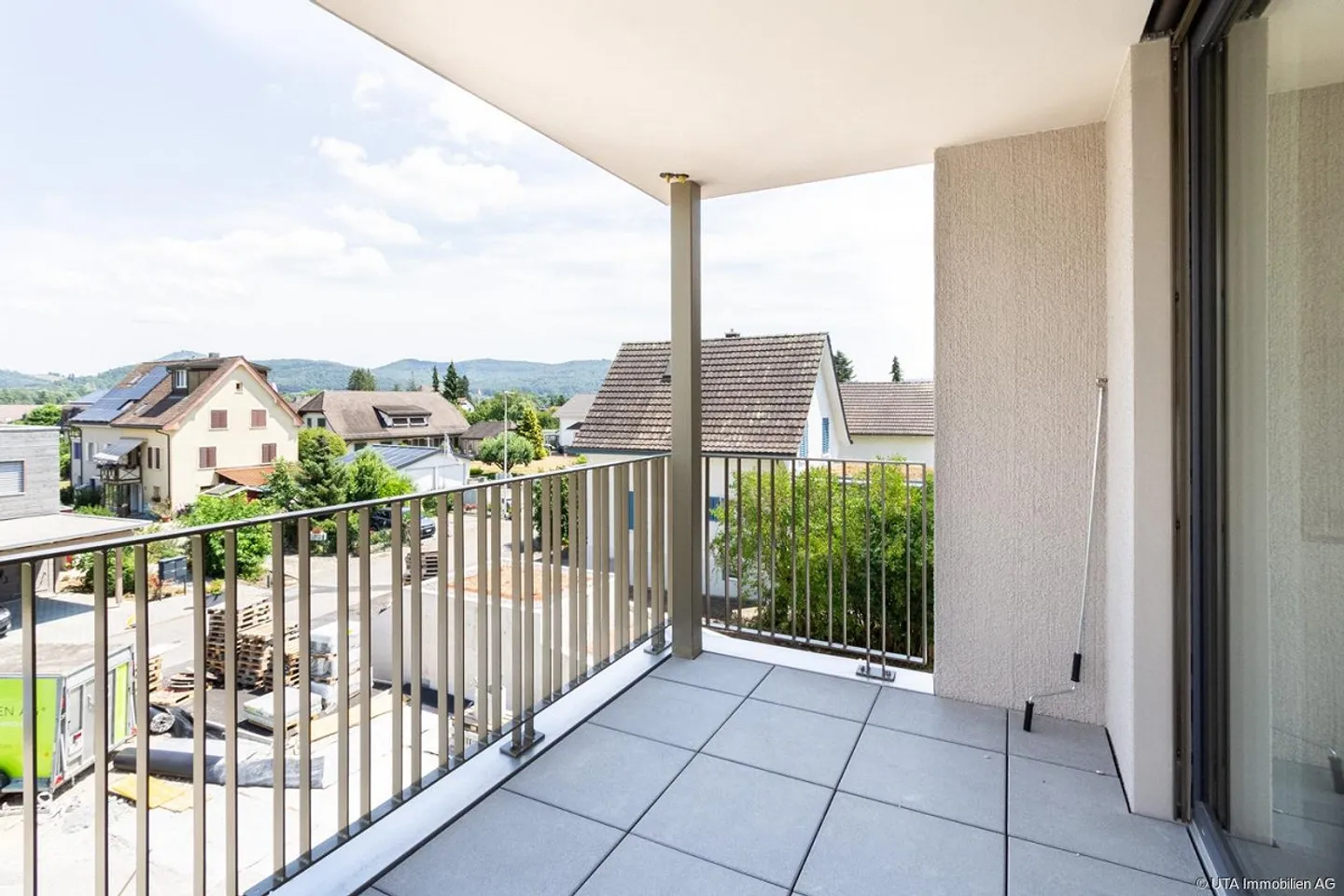 Appartement neuf 2.5 pièces, prêt à emménager immédiatement, idéal aussi comme investissement - Photo 10 sur 12