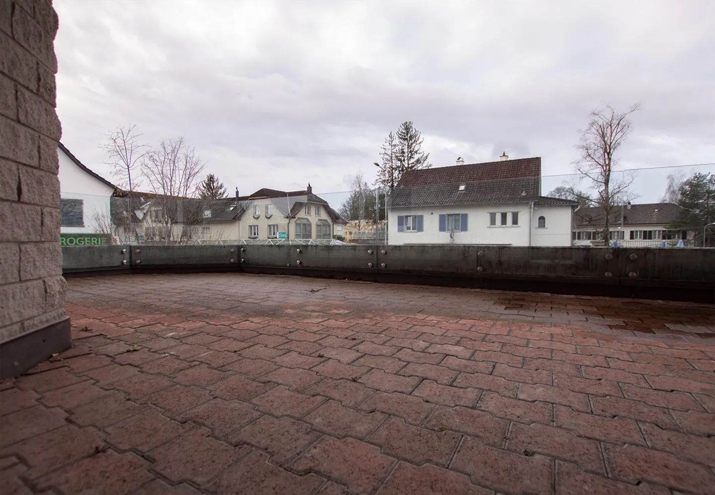 Moderne Wohnung mit grossem Balkon - Foto 6 von 7
