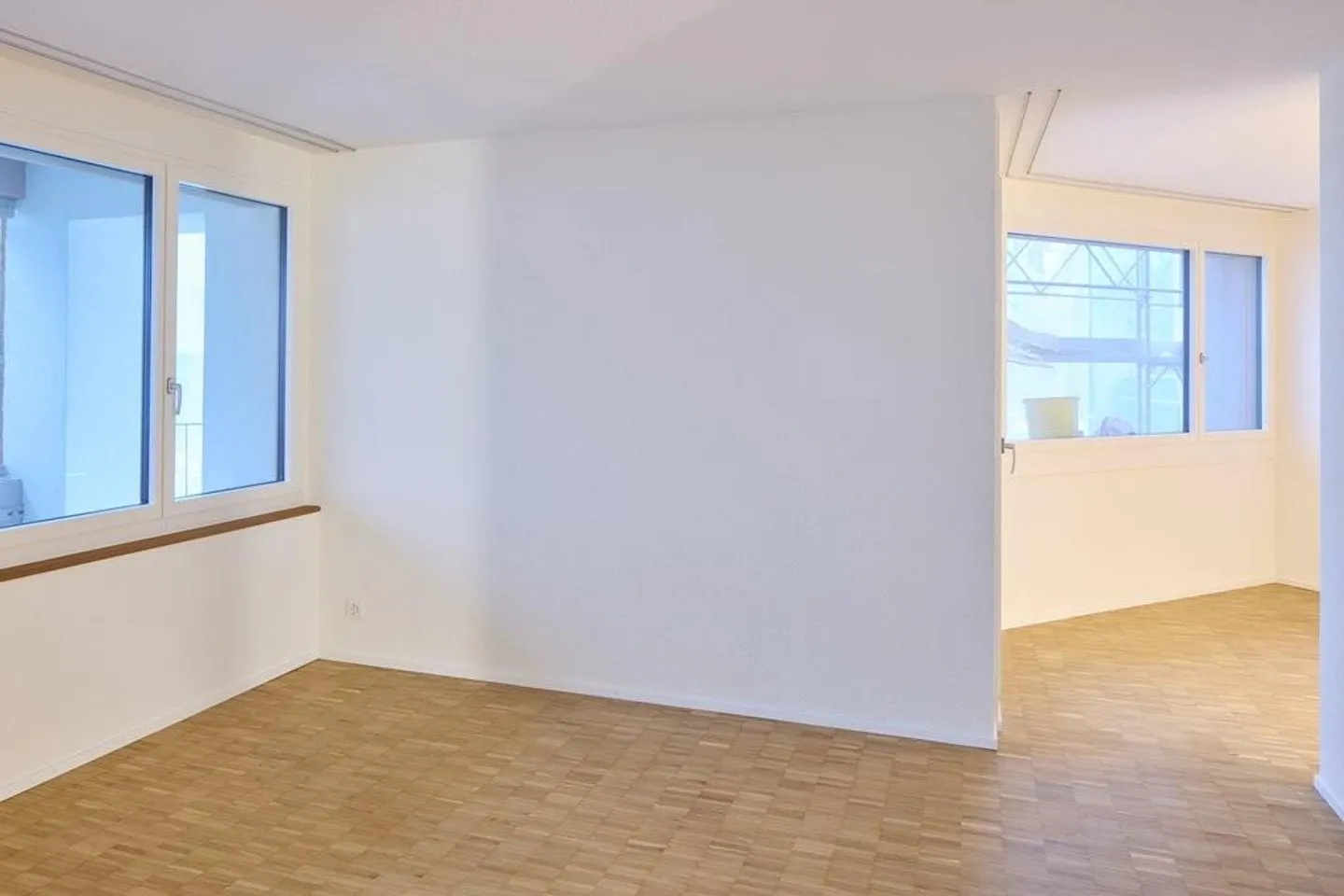 RENT WITHOUT DEPOSIT - newly renovated apartment in the green - Photo 5 of 12