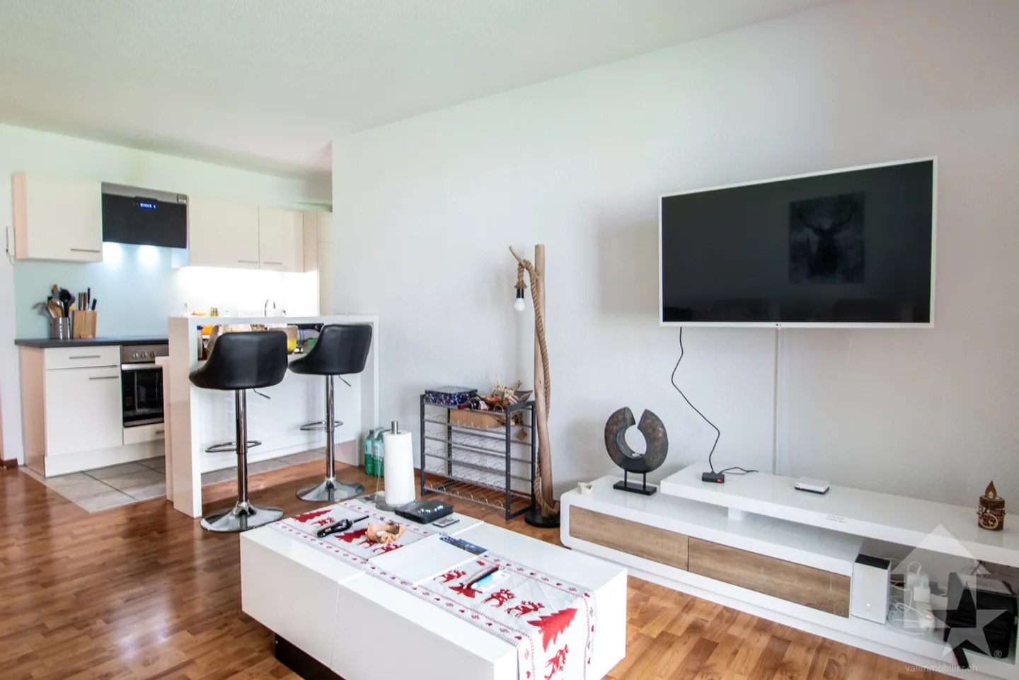 Torgon Apartment - Photo 2 of 7