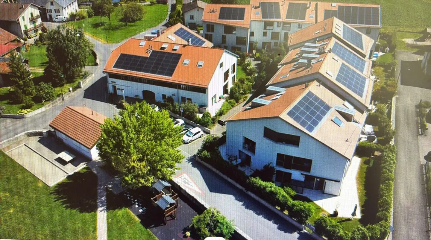 Da afferrare a 2 passi da Rennaz, Luminoso Attico Duplex di 4,5 stanze 112m2 - Foto 1 di 13