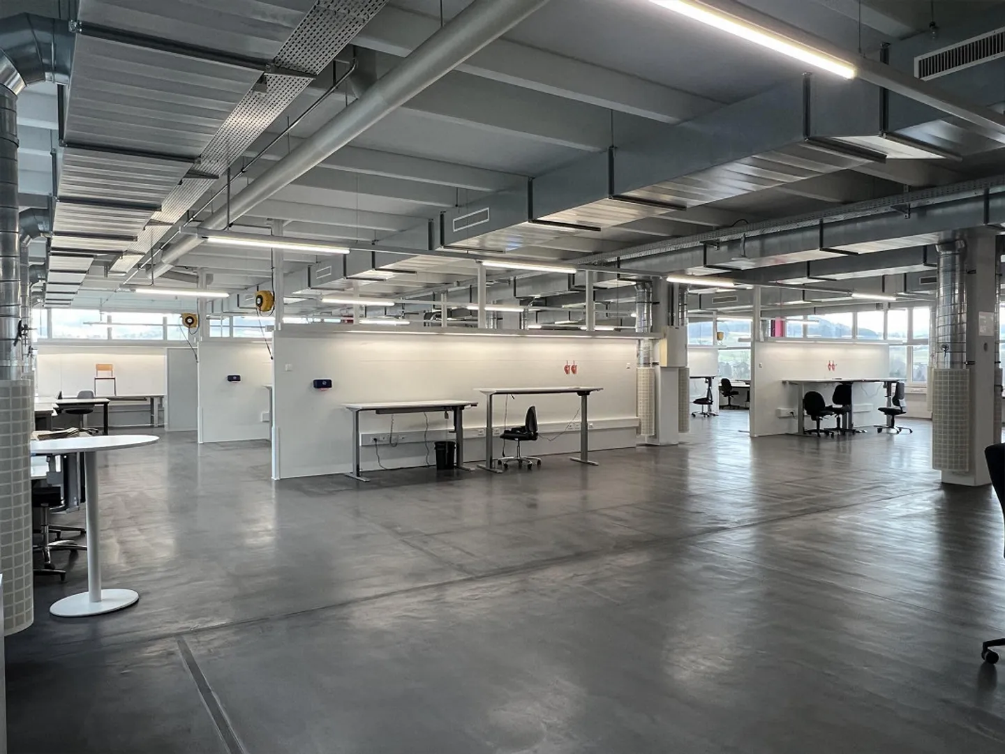 Affittasi: Spazio per idee, progetti o nuove prospettive - Foto 3 di 7