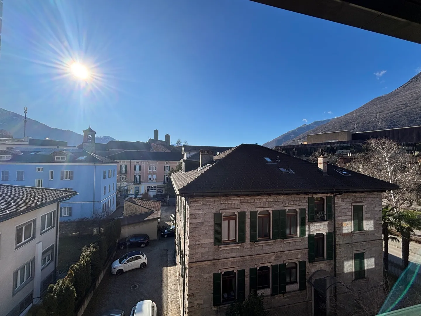 À LOUER SPLENDIDE DUPLEX DE 4.5 PIÈCES - CENTRE DE BELLINZONA - Photo 10 sur 13