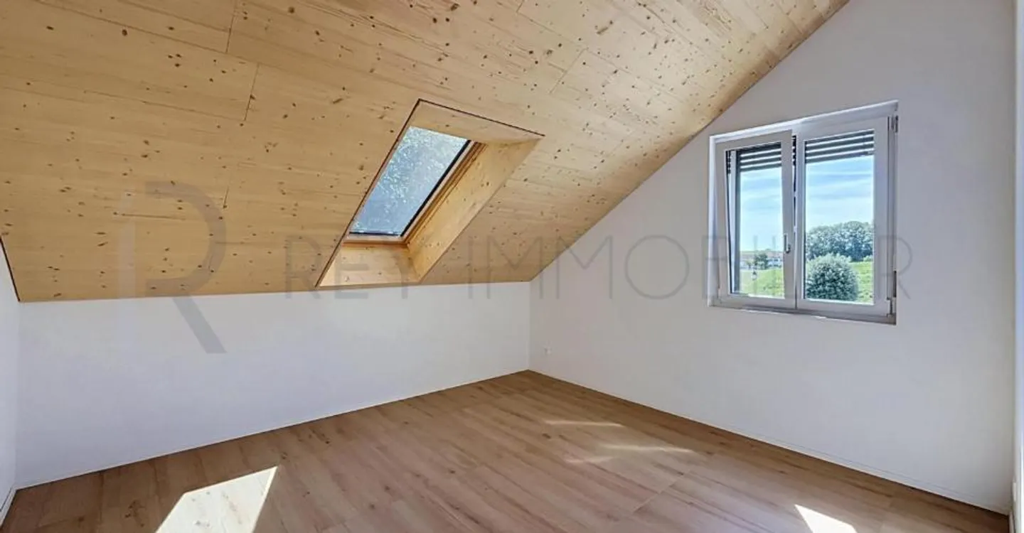 Neues Triplex mit Terrasse - Foto 9 von 10