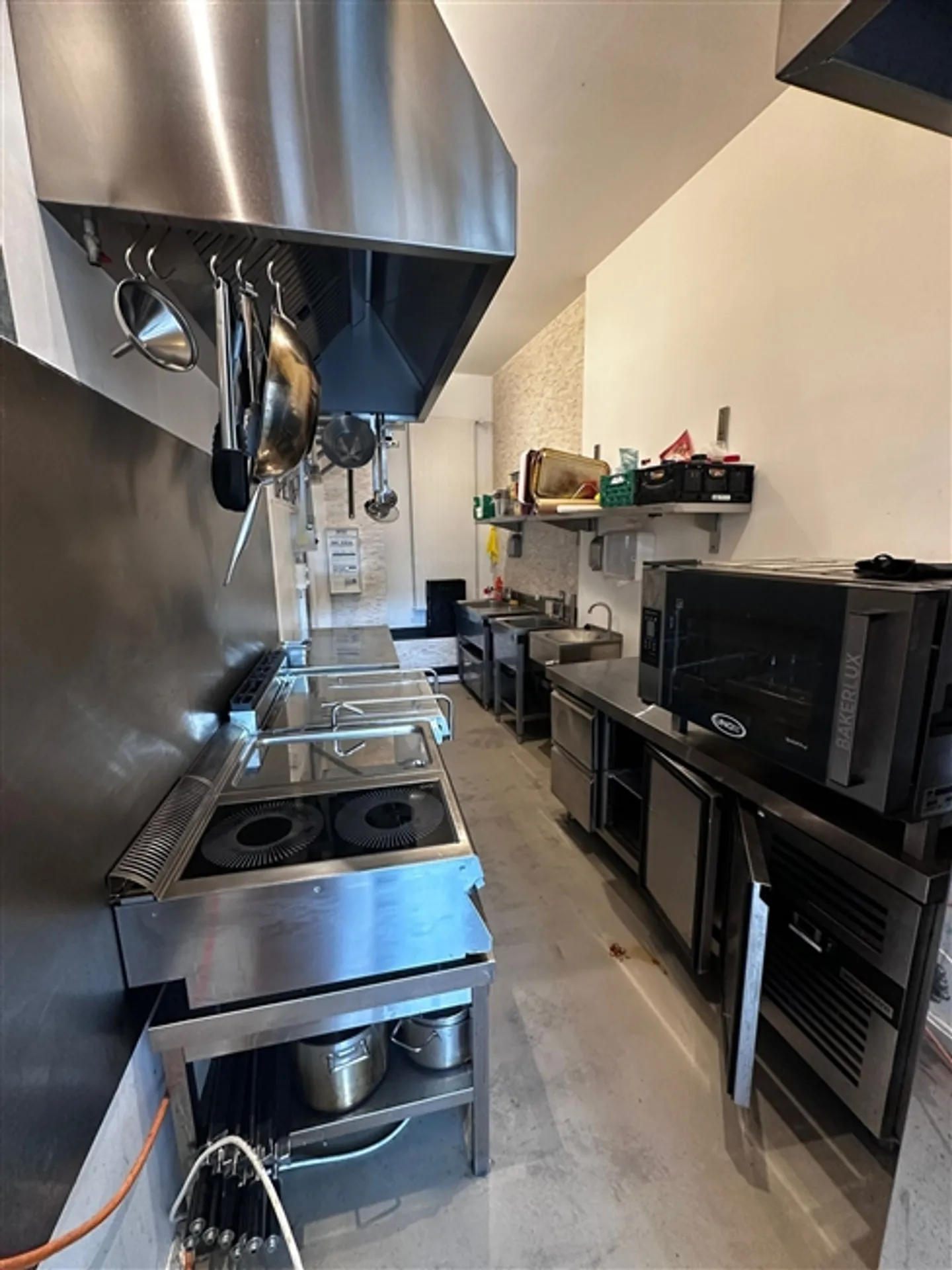 «Geschäftsräume Take-Away-Caterer-Snack» - Foto 2 von 3