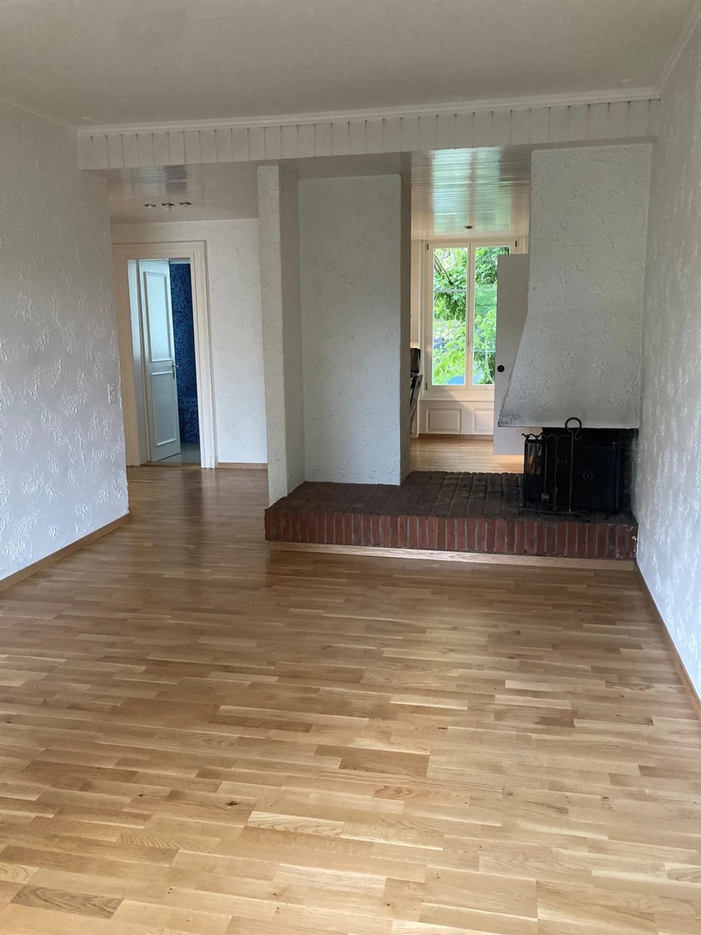 Dans une maison de 3 familles dans le quartier d'Obstberg/quartier de Schosshalden! - Photo 1 sur 8