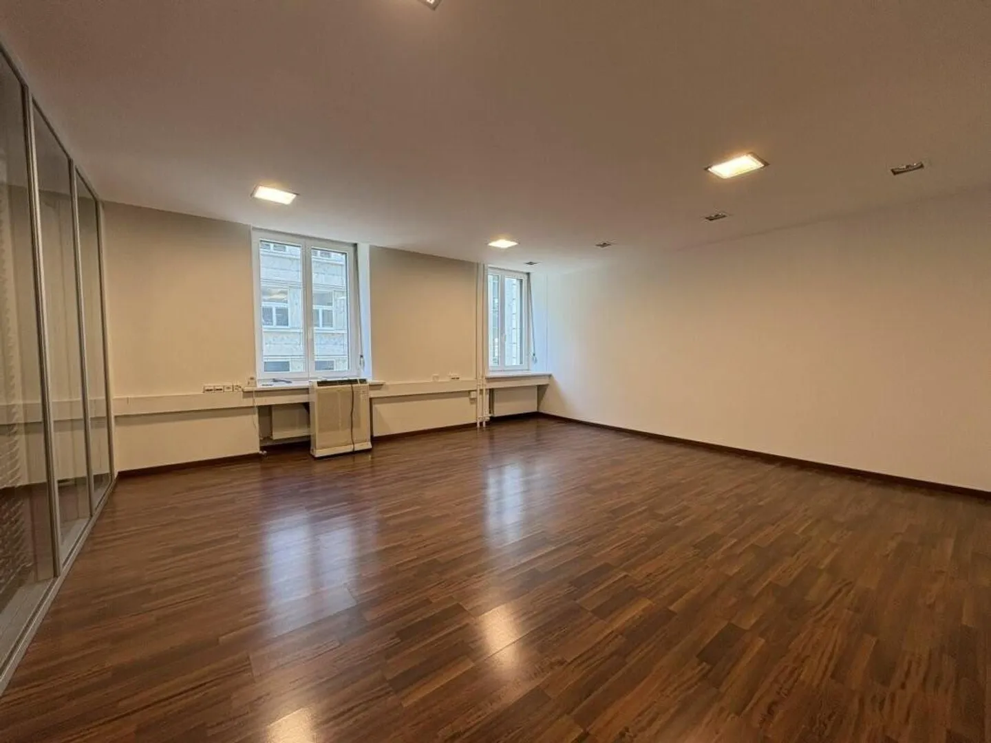 Attraktive Büroräumlichkeiten an bester Lage - Foto 4 von 5