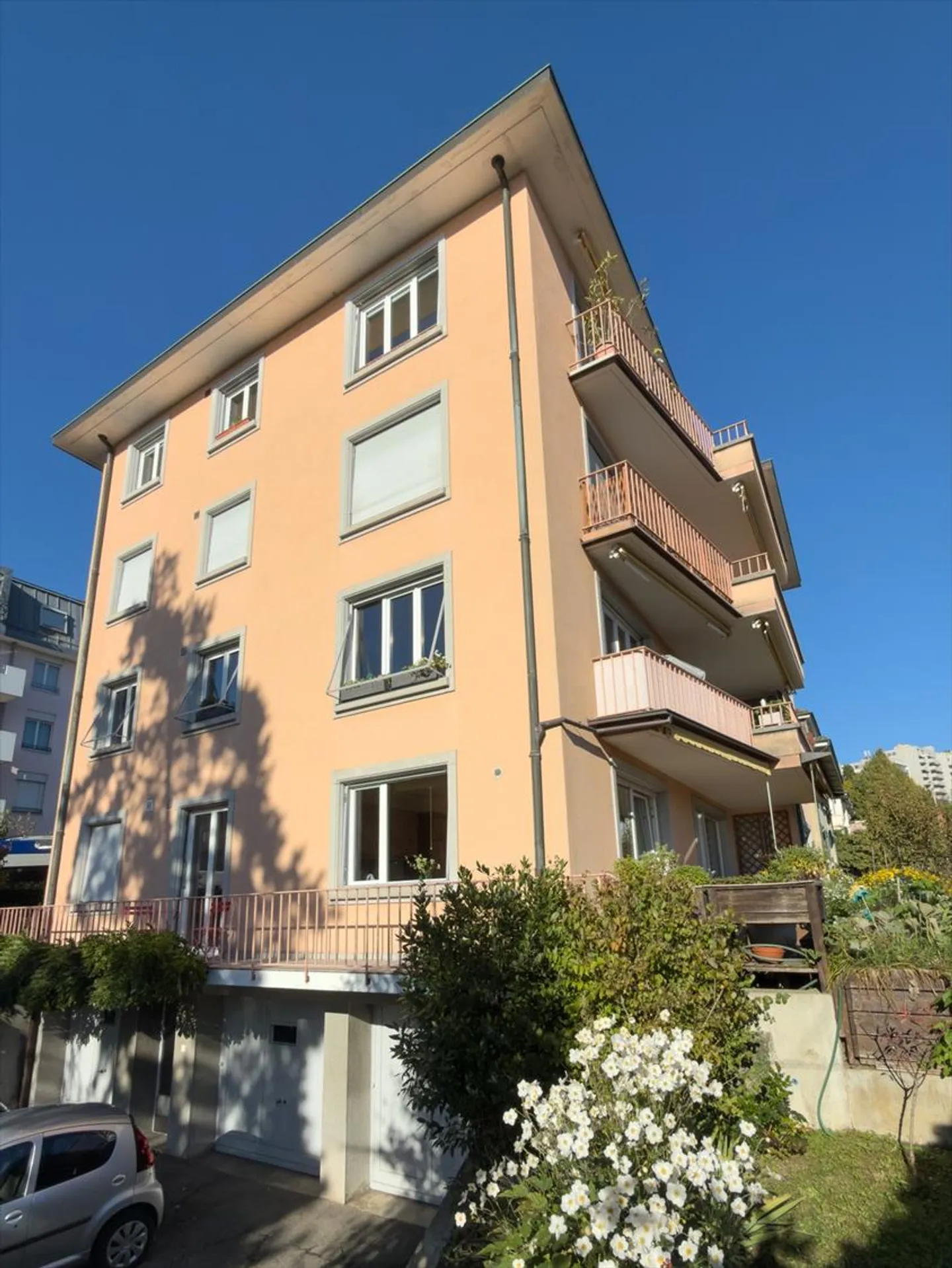 Wunderschöne 6,5 Zimmer mit Blick auf den Genfersee - Foto 1 von 13