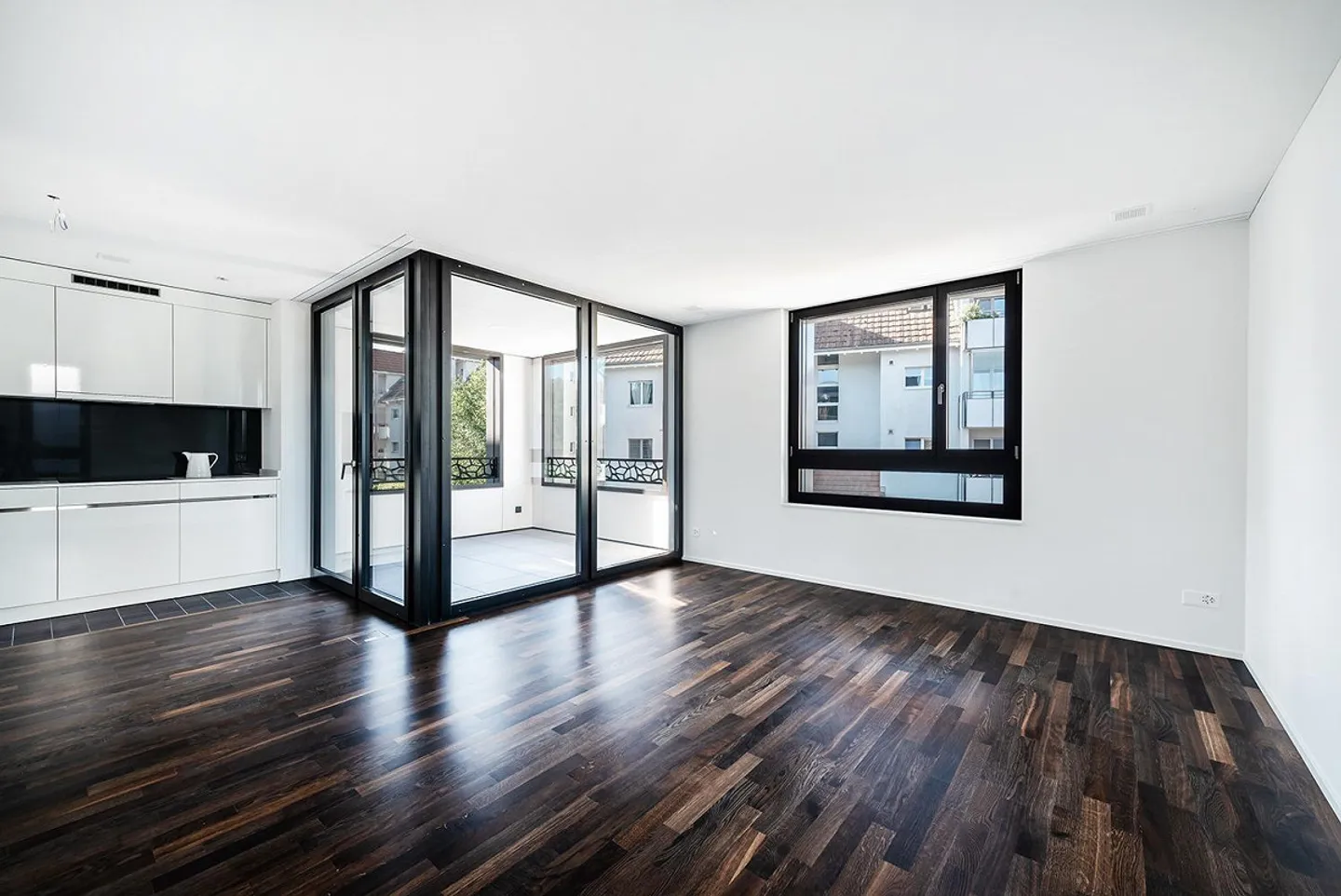 Appartement moderne et lumineux - Photo 3 sur 8