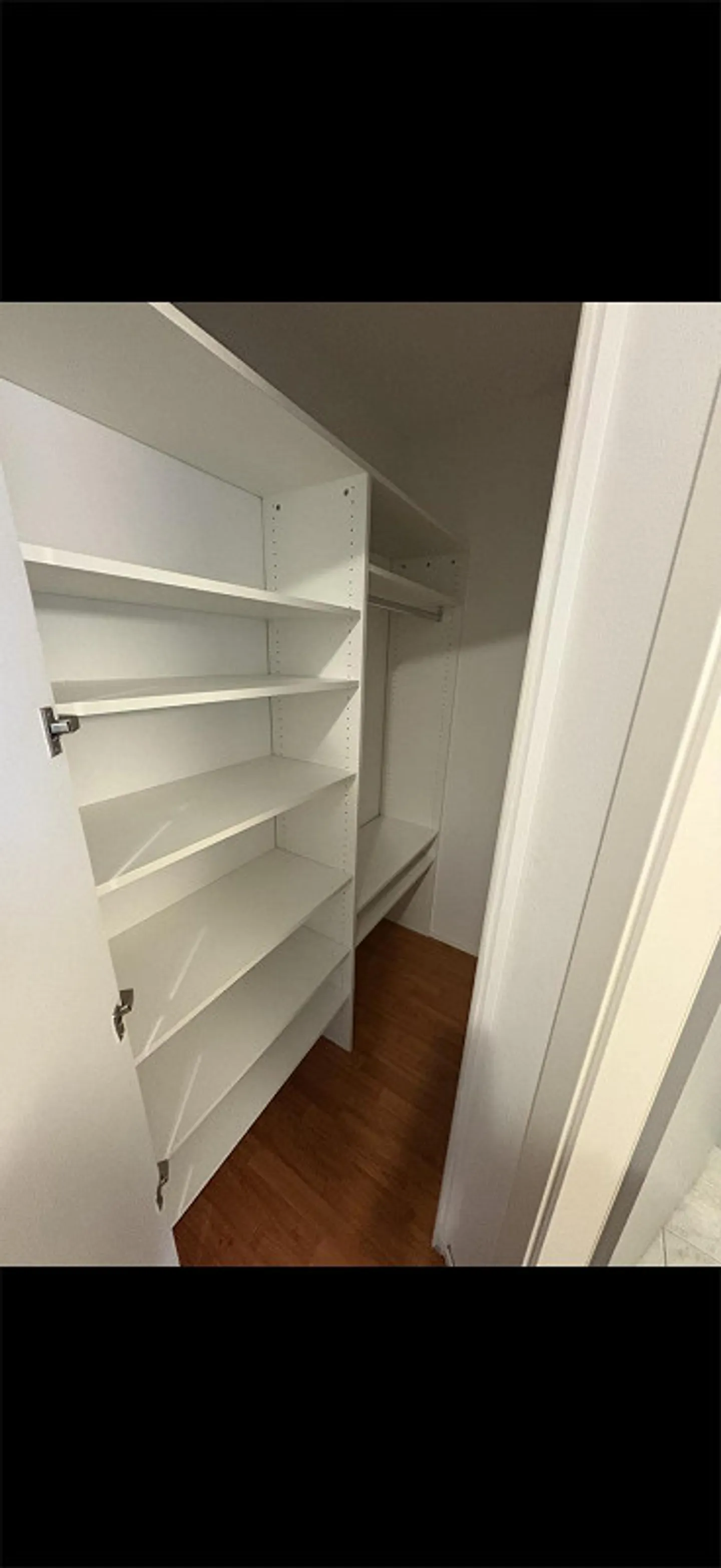 Charmant appartement de 2,5 pièces avec balcon à Saint-Gall - Photo 3 sur 7