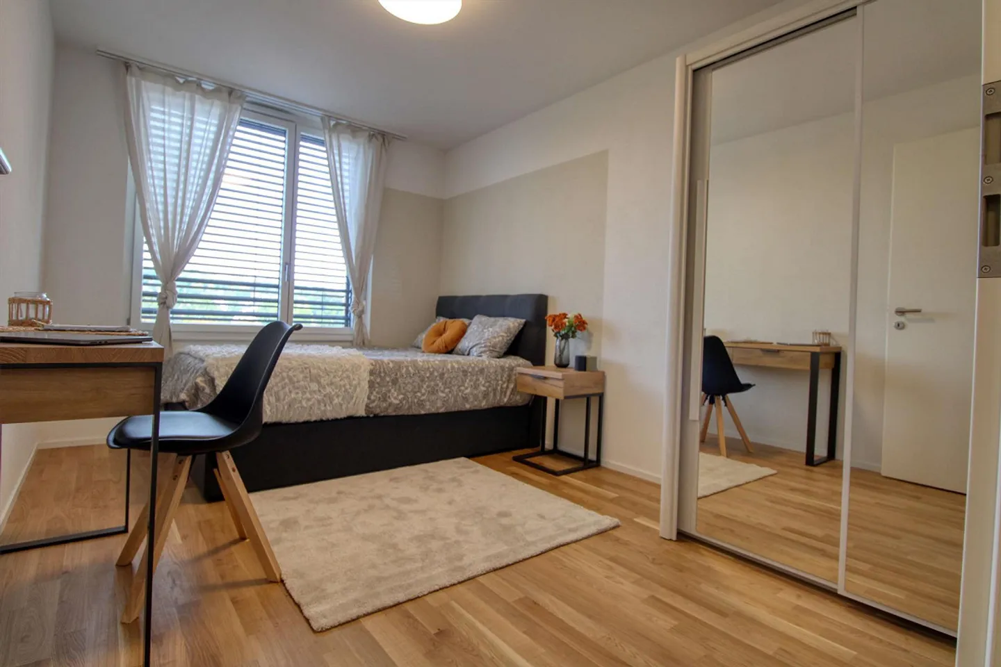 Appartamento Coliving Spazioso a Crissier - Foto 1 di 18
