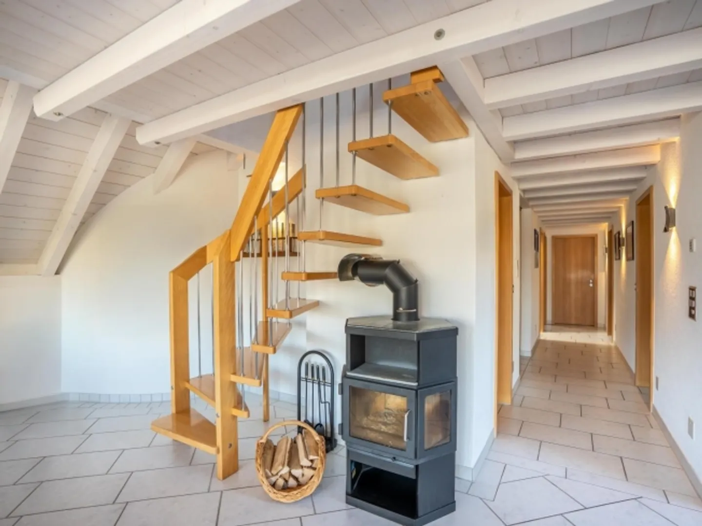 Appartamento attico centrale con galleria - Foto 4 di 11