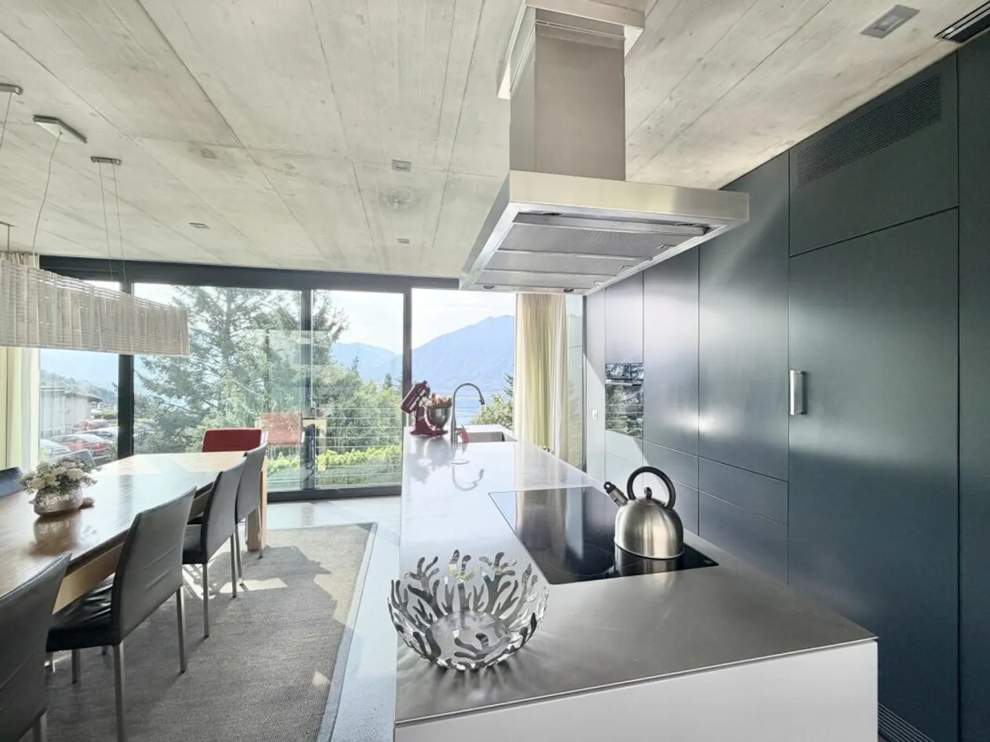 IN VENDITA A BRIONE S. MINUSIO - Casa unifamiliare esclusiva con vista lago - Foto 3 di 25