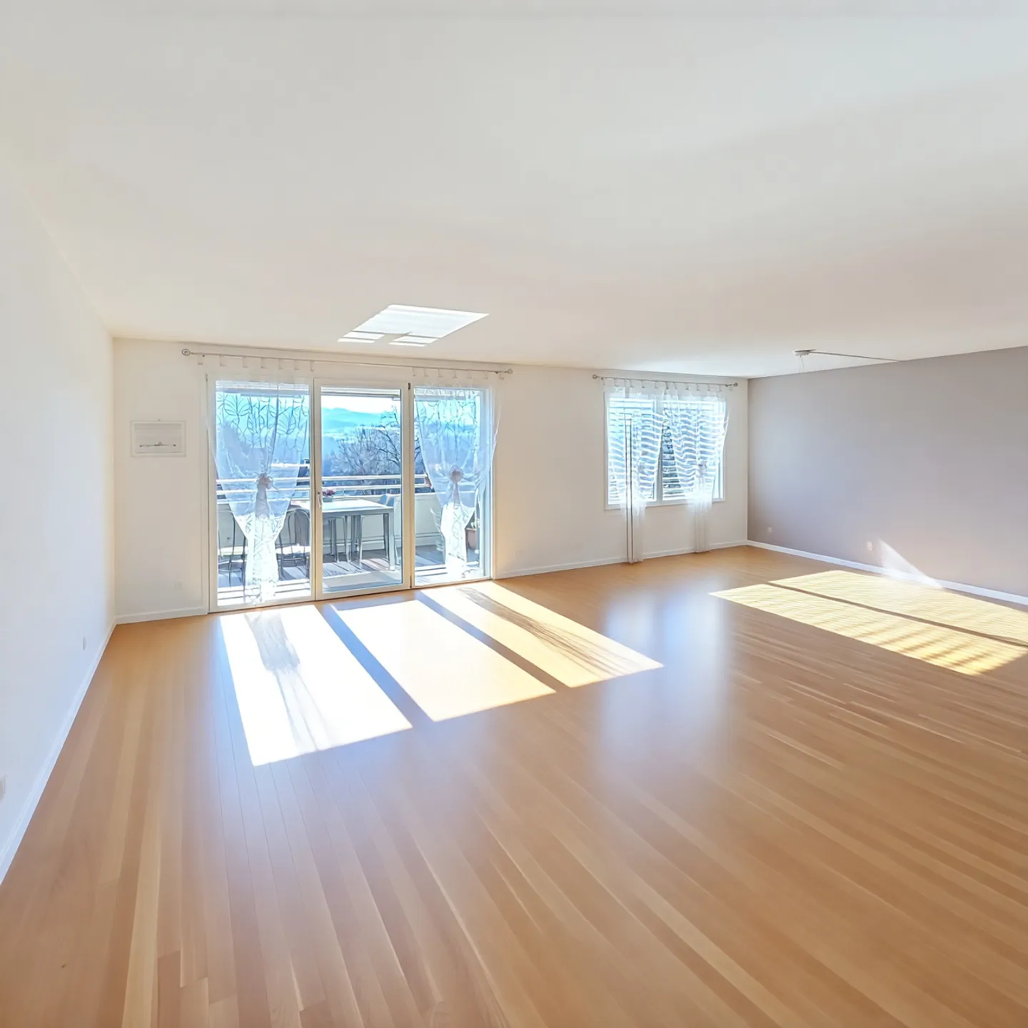 SUPERB PENTHOUSE-3.5P-BALCONY-TERRACE-117m² - Photo 2 of 14