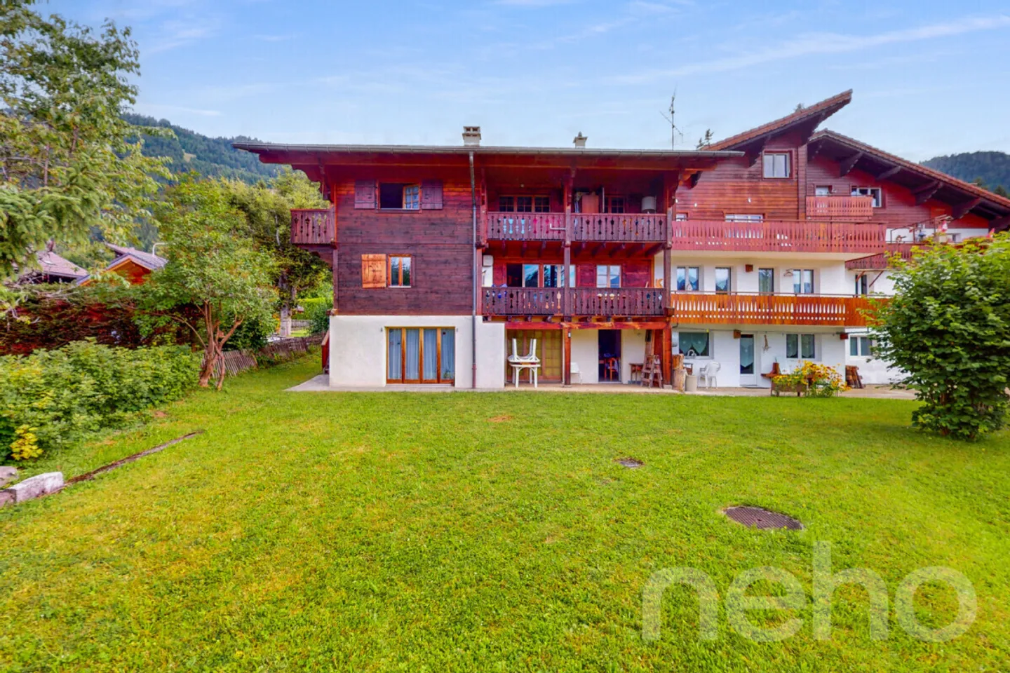 Chalet avec 4 appartements au cœur de Villars-sur-Ollon - Photo 4 sur 12