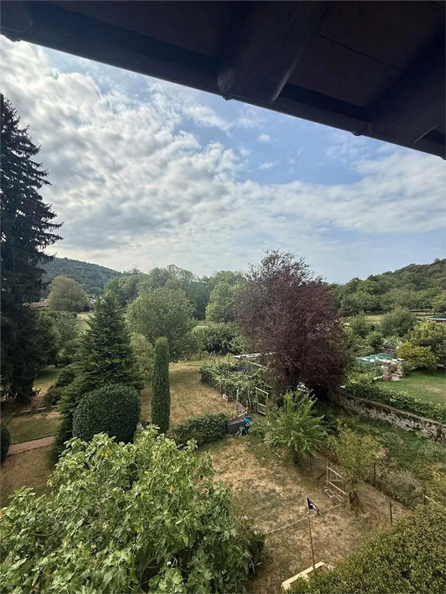 Attico elegante con giardino privato - Foto 2 di 13