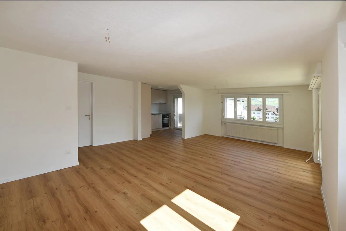 4.5-Zimmerwohnung frisch renoviert - Photo 1 sur 7