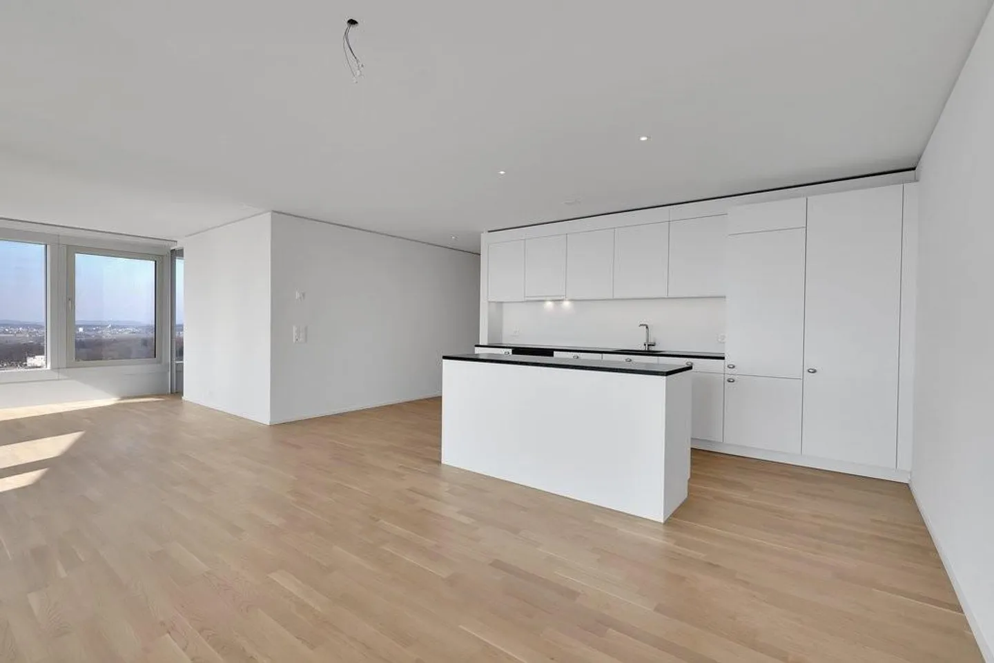 Modernes Apartment im Bäretower - Foto 2 von 12