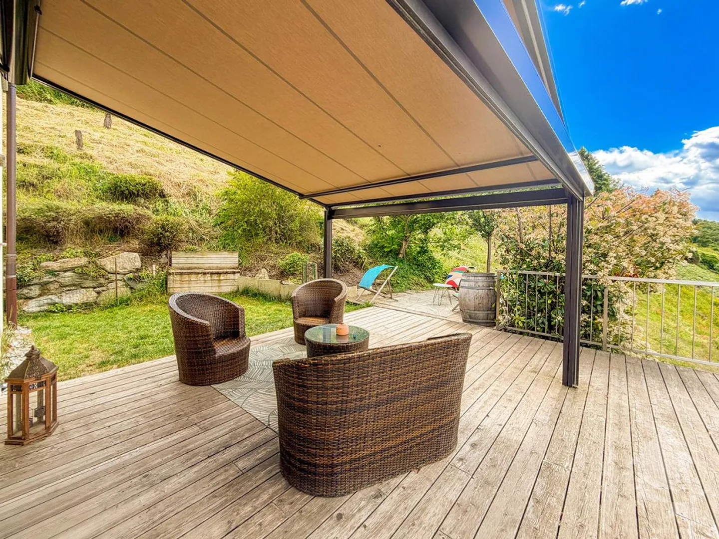Charming Family Home with Views - Photo 4 of 17