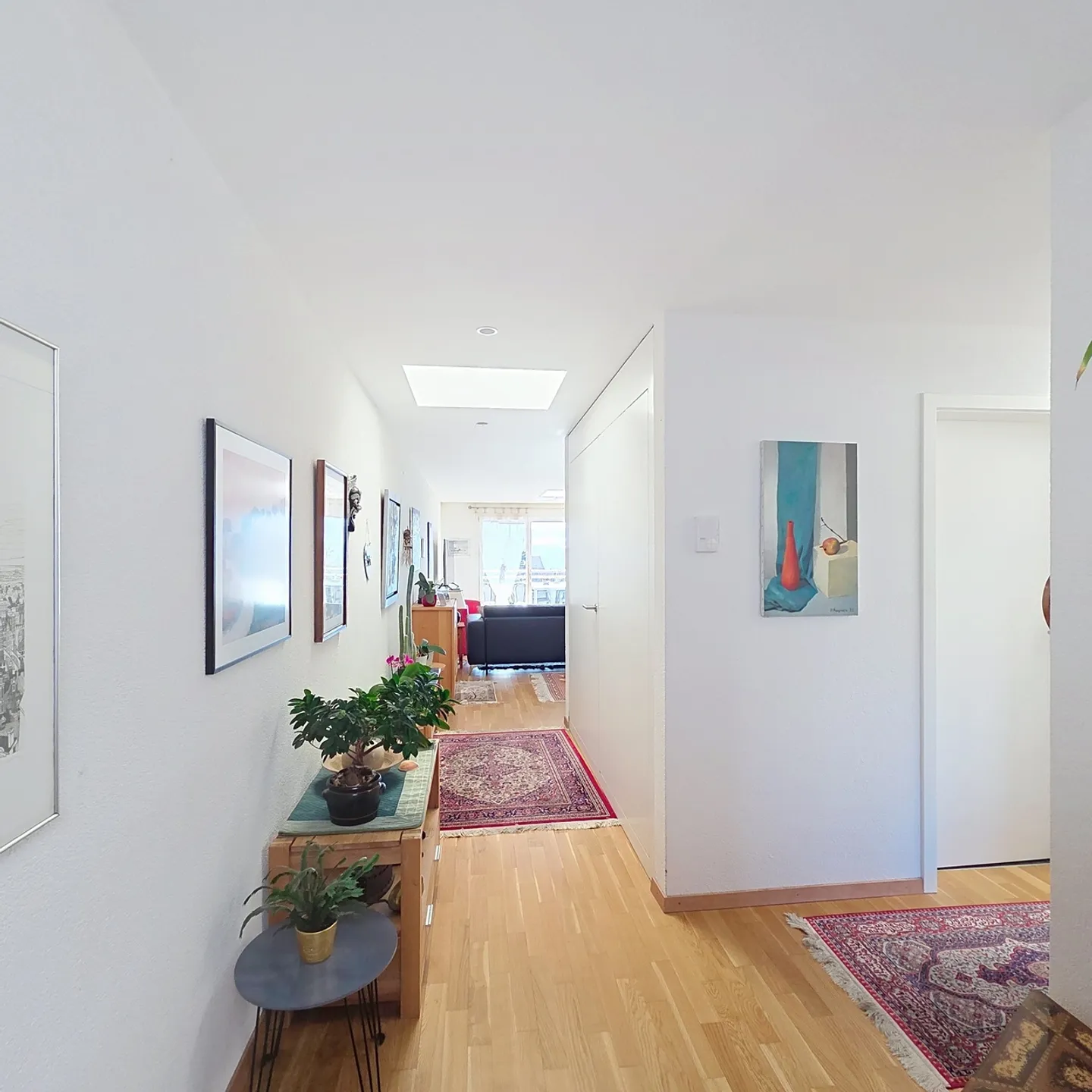 SUPERB PENTHOUSE-3.5P-BALCONY-TERRACE-117m² - Photo 8 of 14