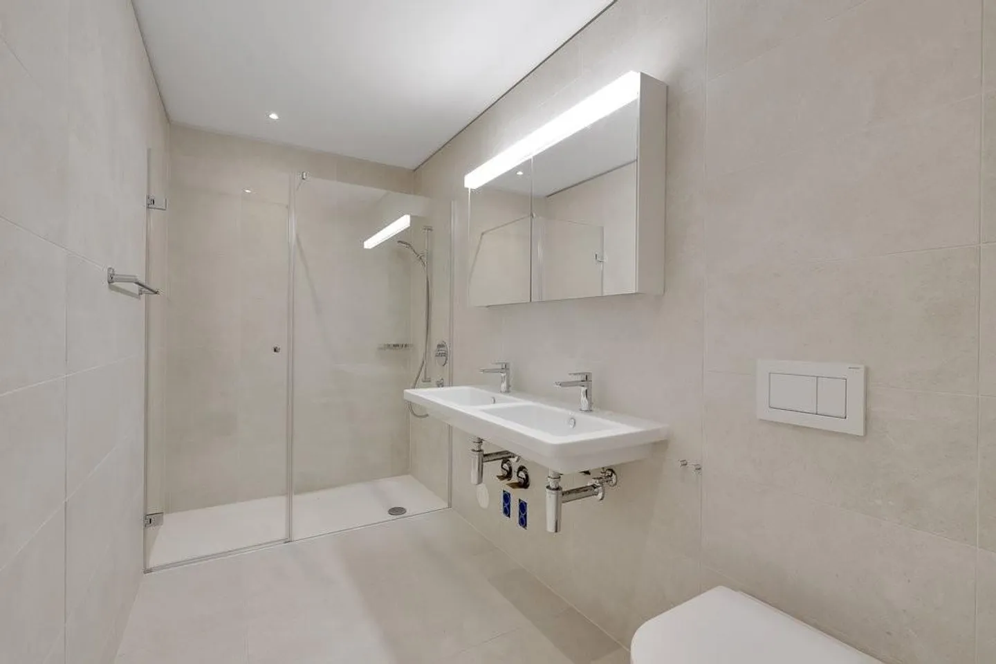 Modernes Apartment im Bäretower - Foto 4 von 12