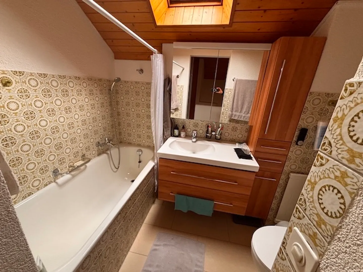 Charming Townhouse with Garden - Photo 6 of 9