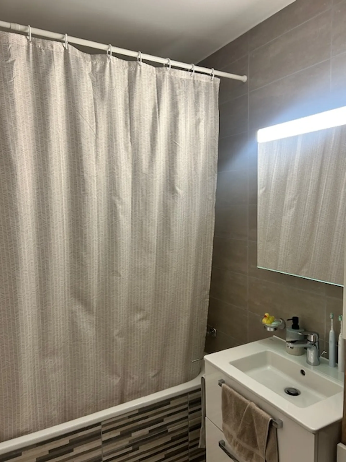 Appartement 2.5 pièces - Photo 6 sur 11