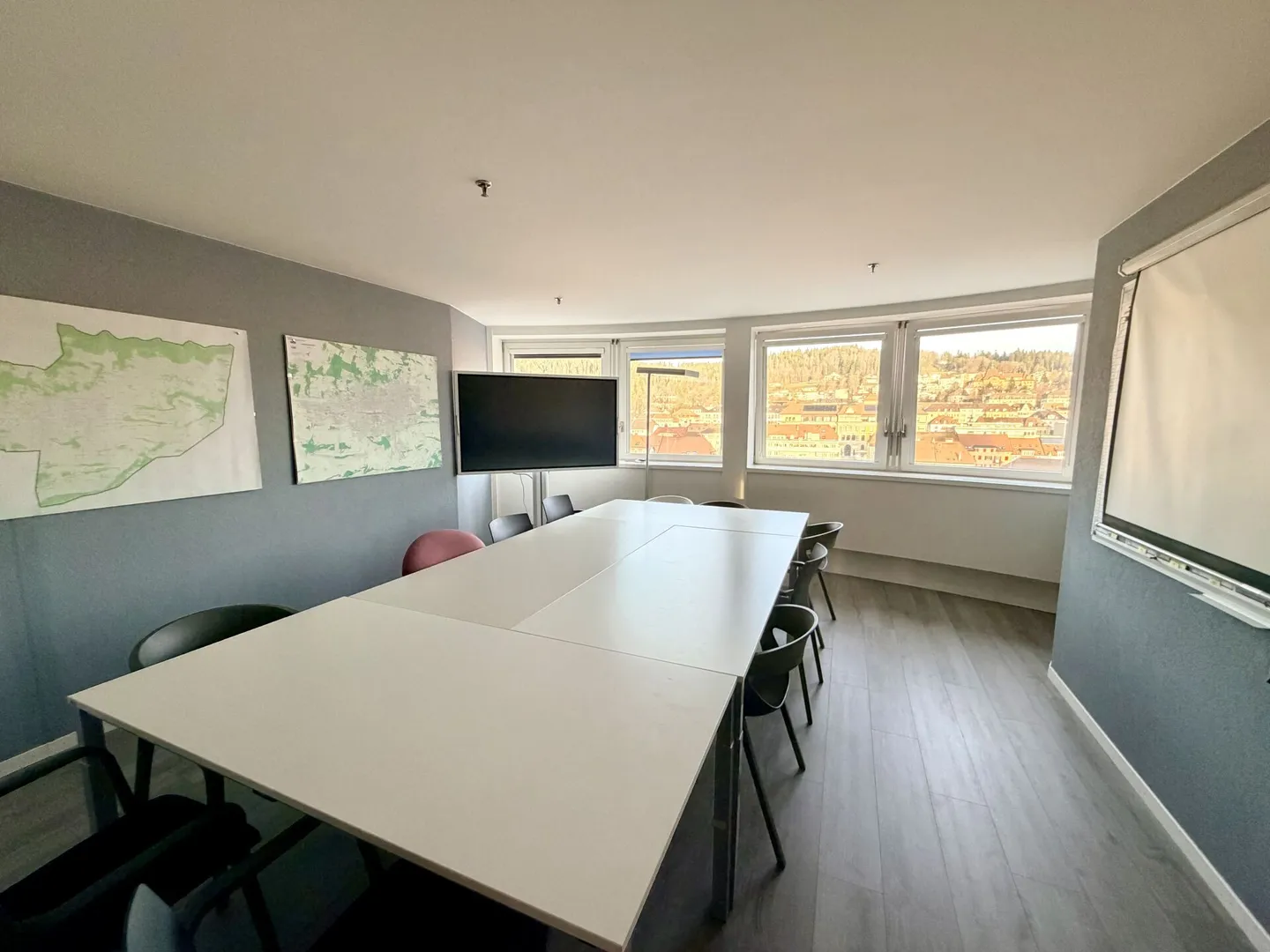 Office Space of 182 m² - 10th Floor - Photo 2 of 4