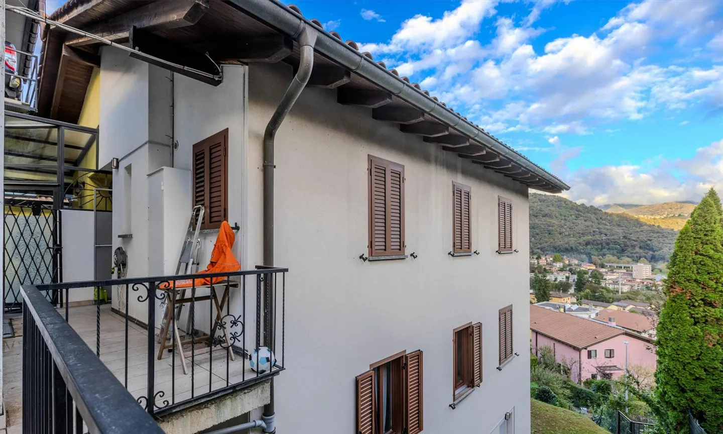 Maison avec 4,5 pièces, extension avec chambre individuelle et vue sur Torricella - Photo 9 sur 9