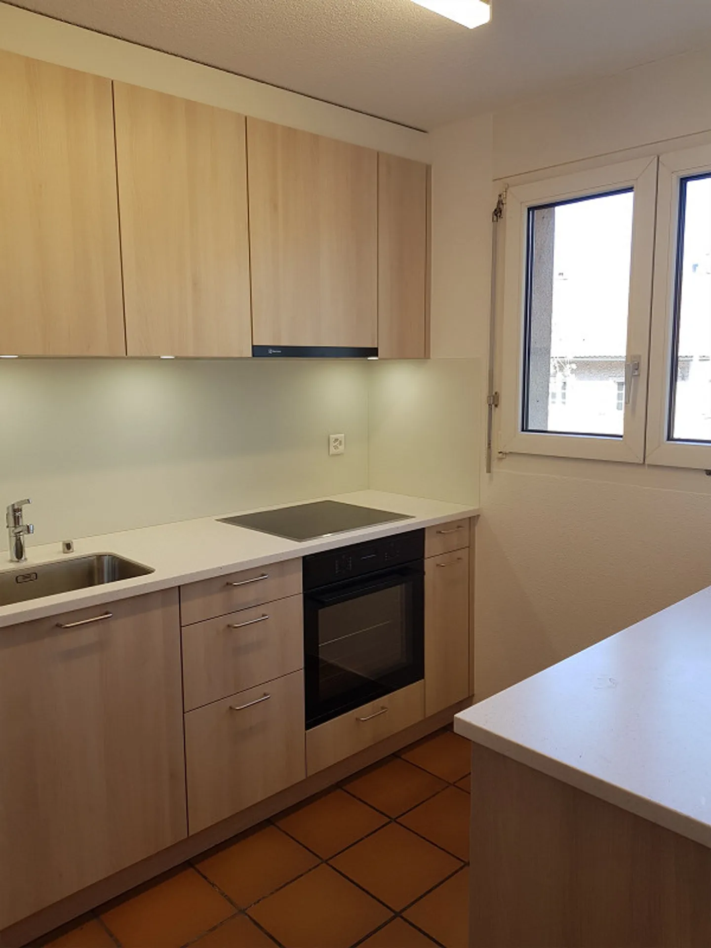4 1/2 room apartment with balcony - Photo 4 of 12