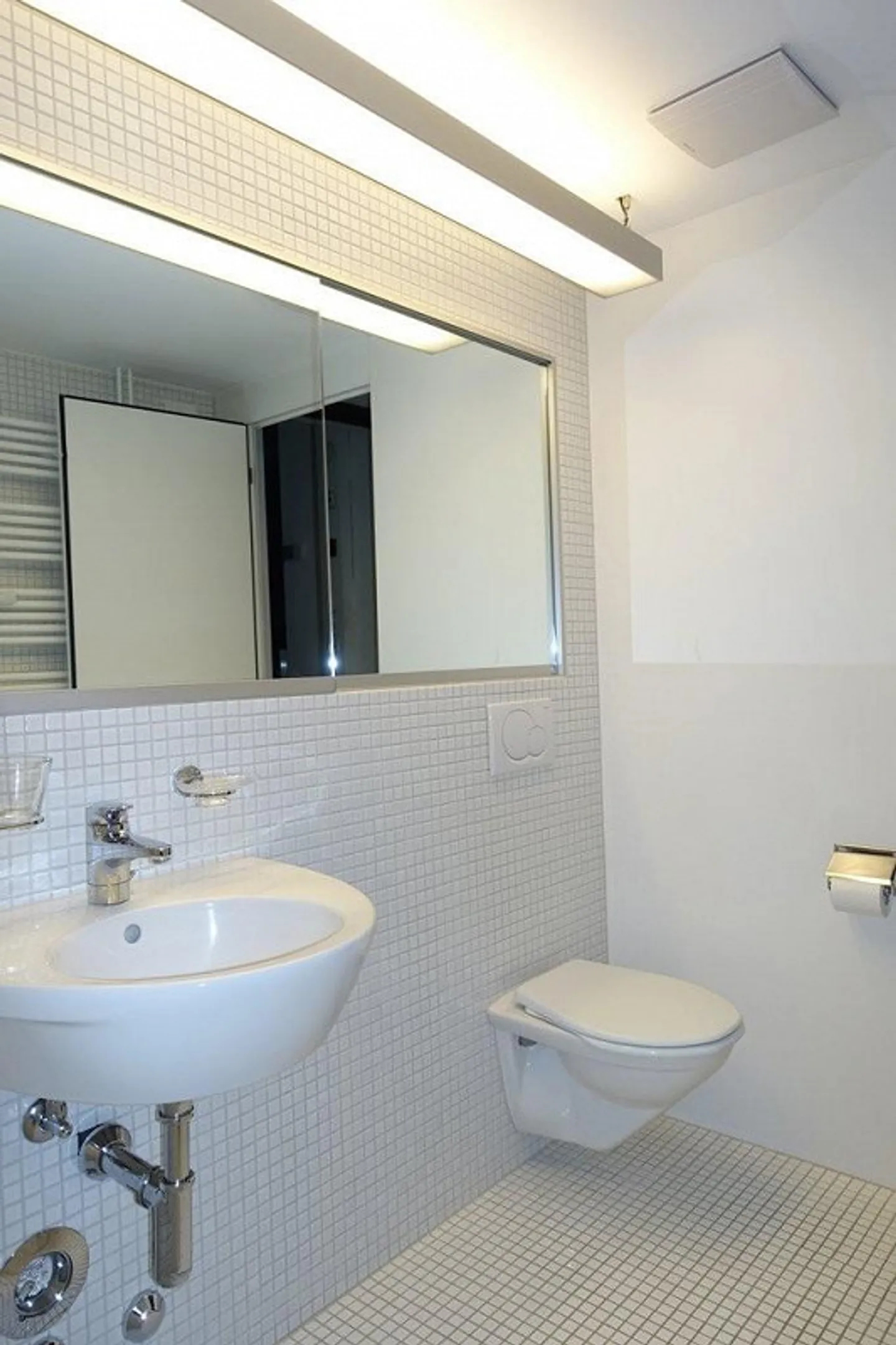 Historical 3-room apartment in old building charm on Rathausgasse - Photo 8 of 10