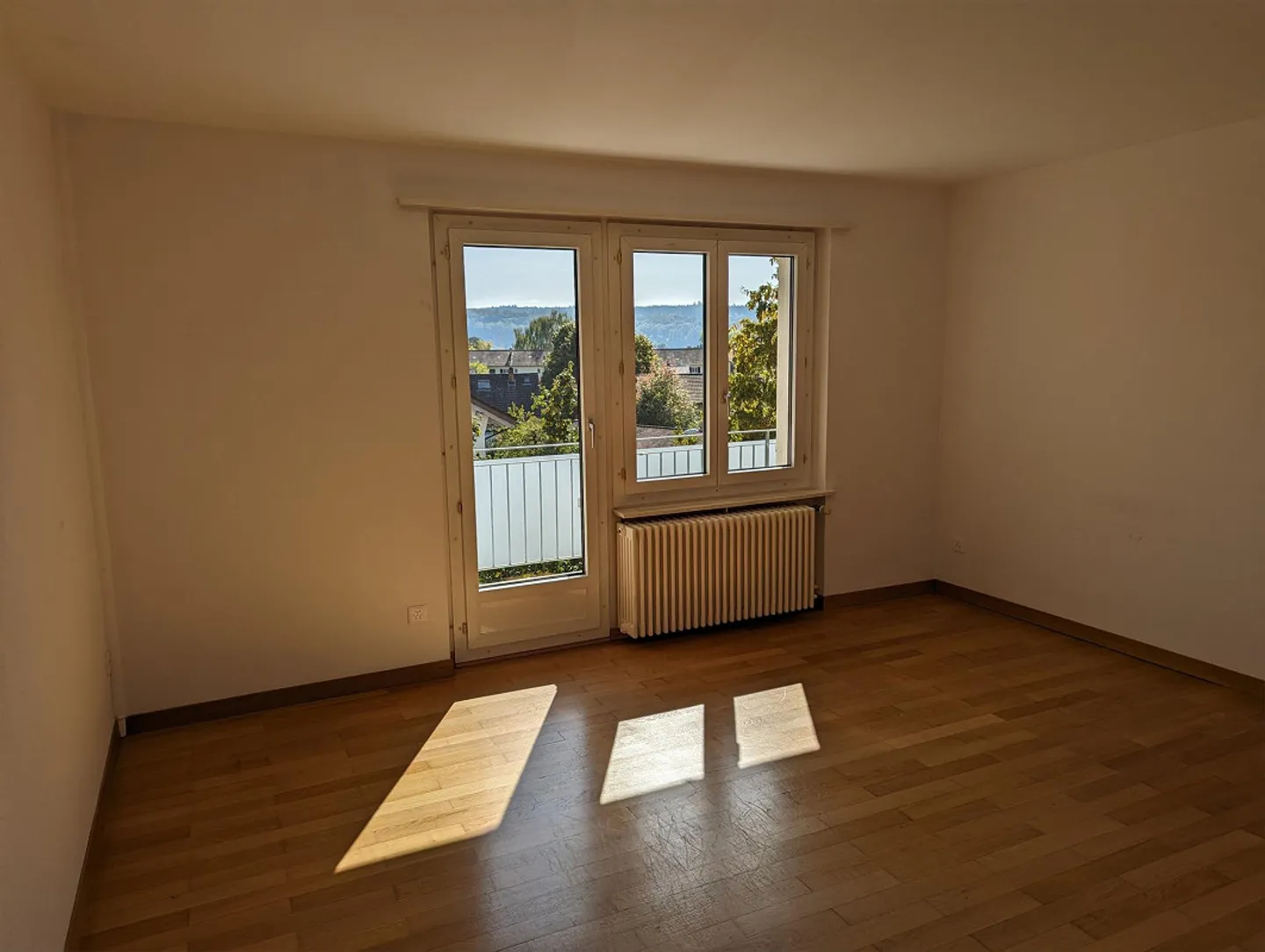 Charmante Wohnung mit Balkon - Foto 3 von 6