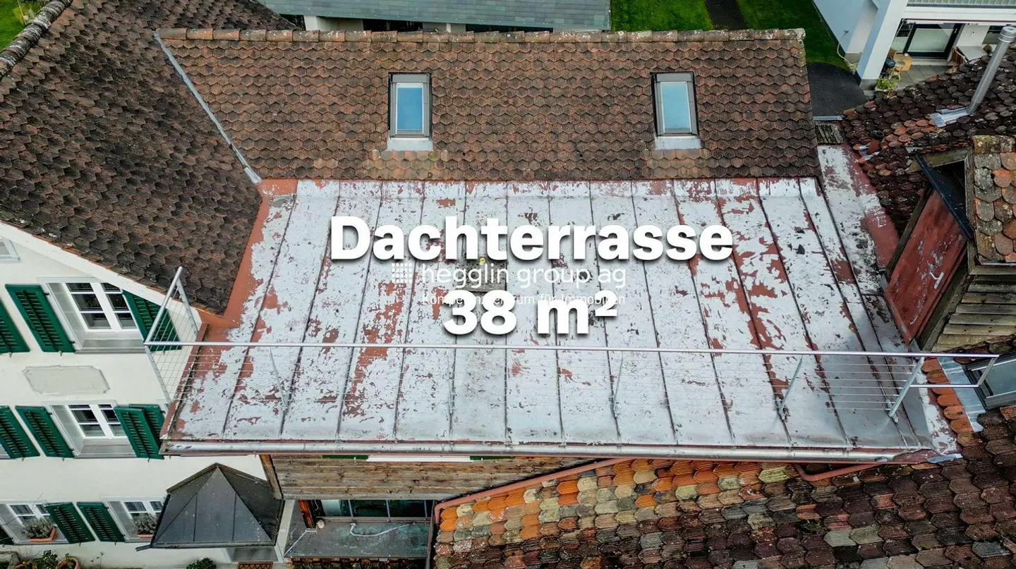 Stylish mid-terrace house with a separate apartment in the heart of Baar - Photo 8 of 11