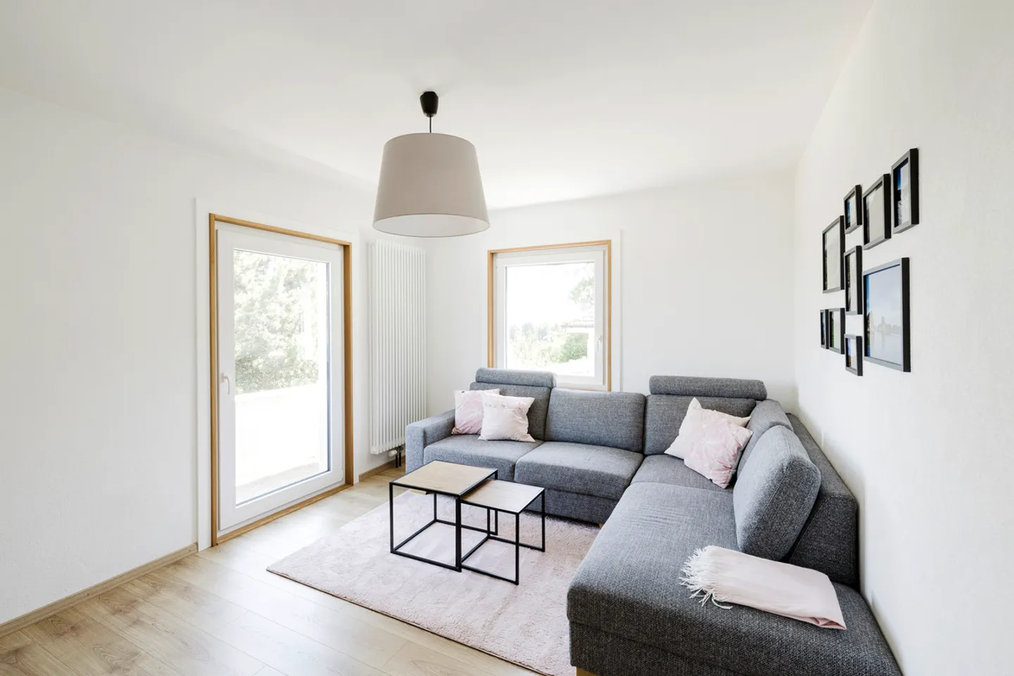 Charming Detached House in Montézillon - Photo 2 of 6