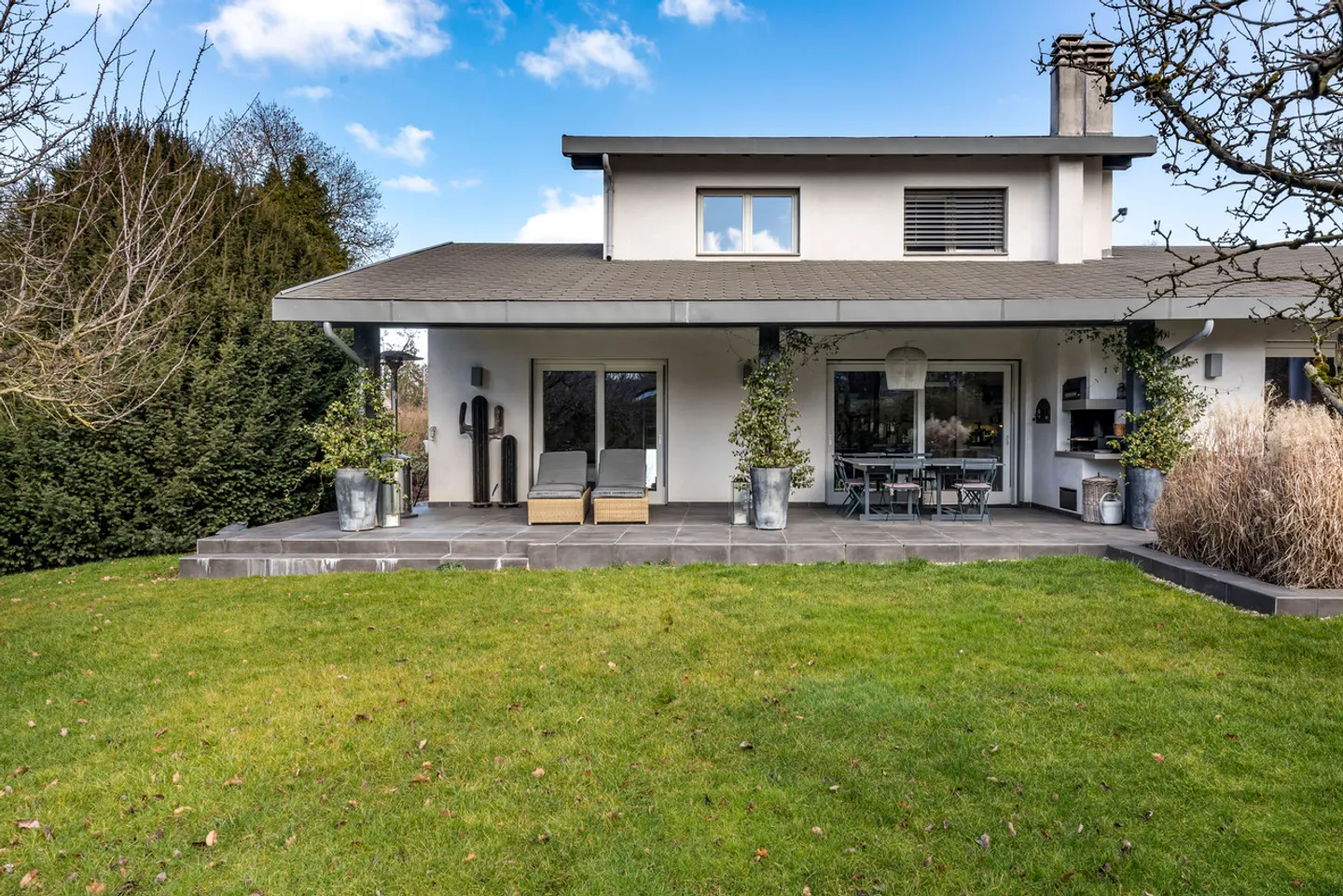 Zona residenziale di Troinex - Casa ristrutturata - Foto 4 di 7