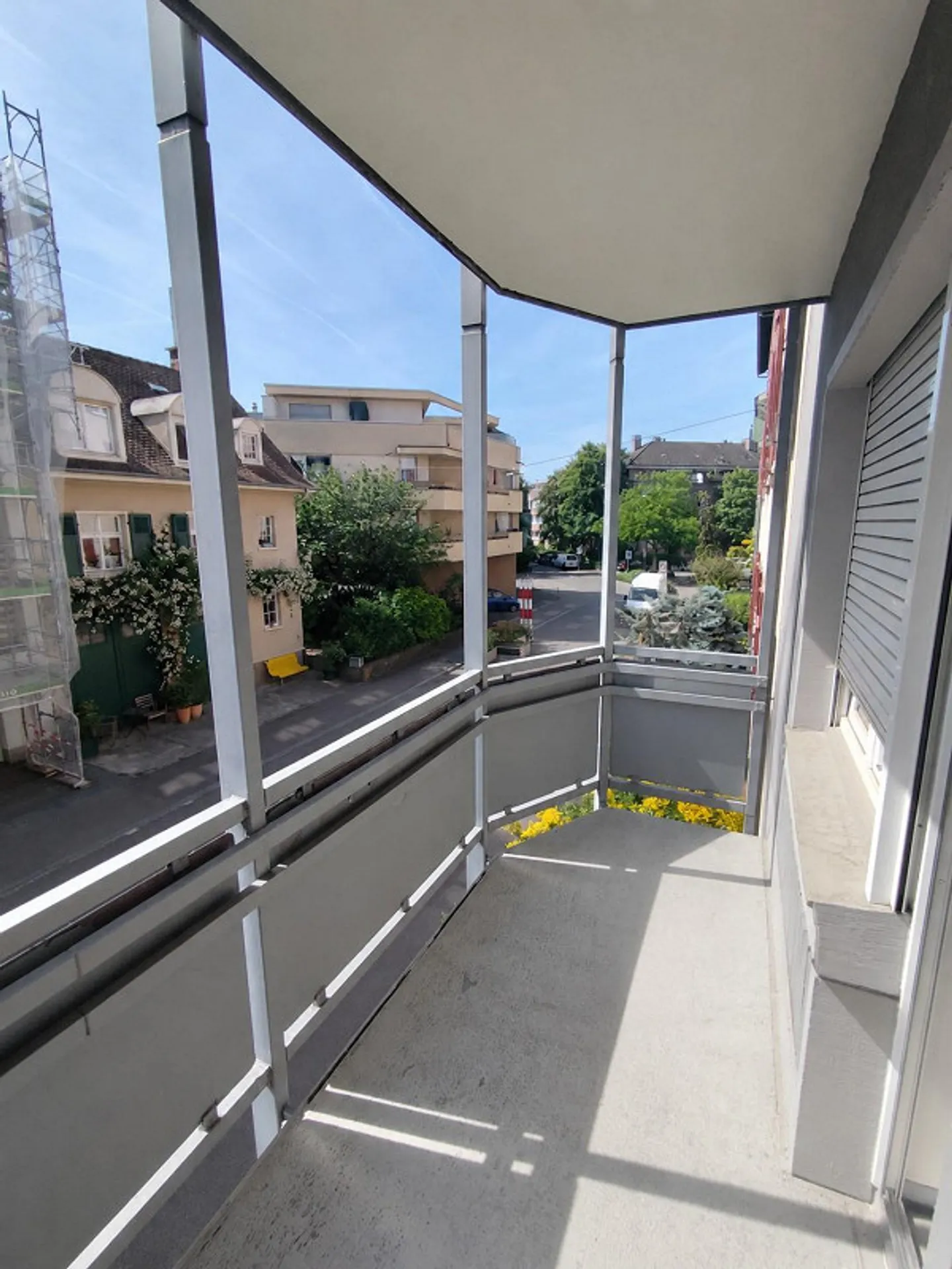 Charmante appartement 2 pièces avec deux balcons à Bâle - Photo 7 sur 9