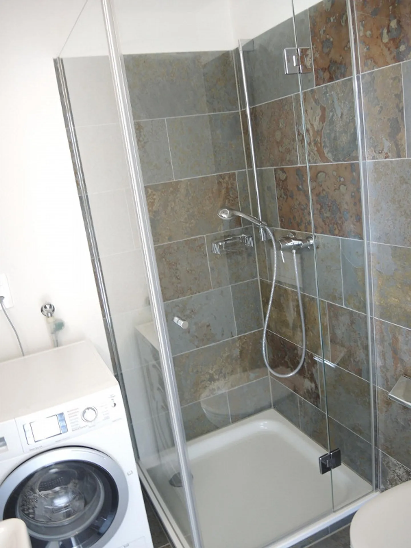 Charmante appartement 1.5 pièces à louer à Sulgen - Photo 2 sur 6