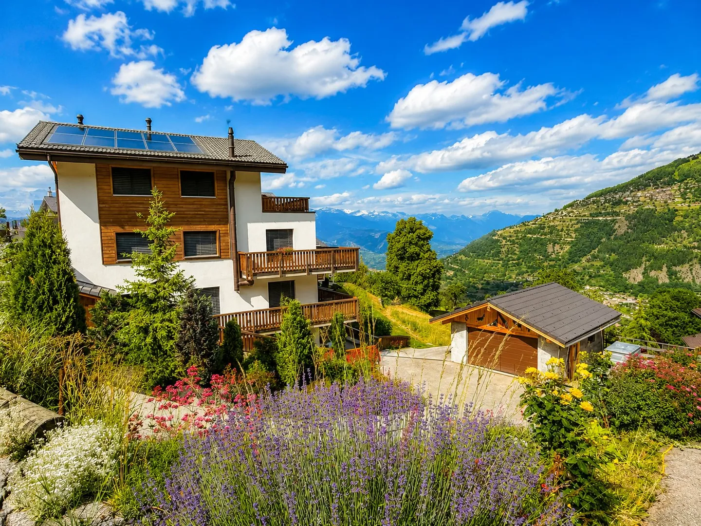 Wunderschöne Wohnung mit Terrasse und Panoramablick - Foto 3 von 10