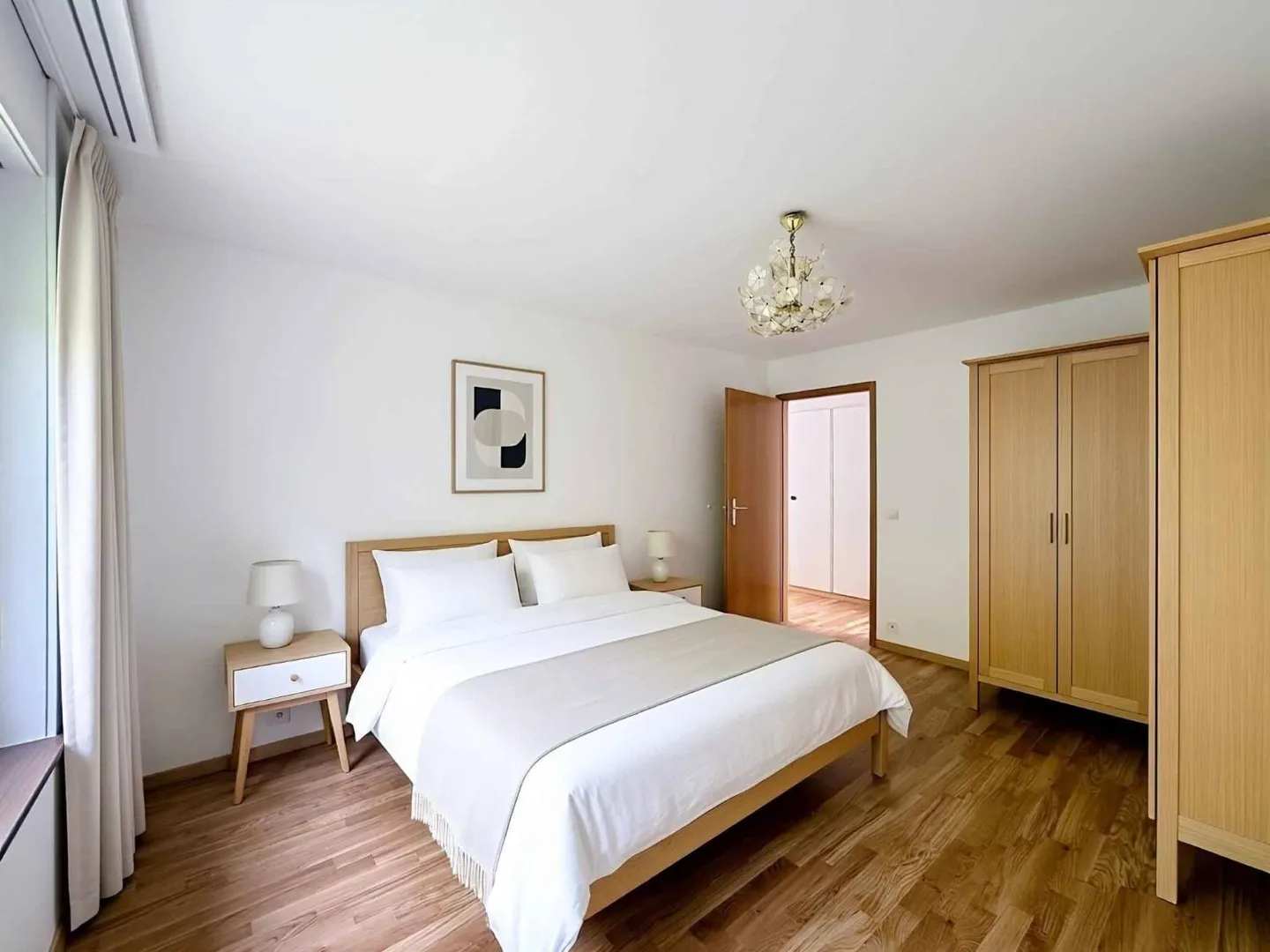At the top floor - Large 3.5 rooms on 1 level of 79 m2 + balcony - Photo 10 of 13